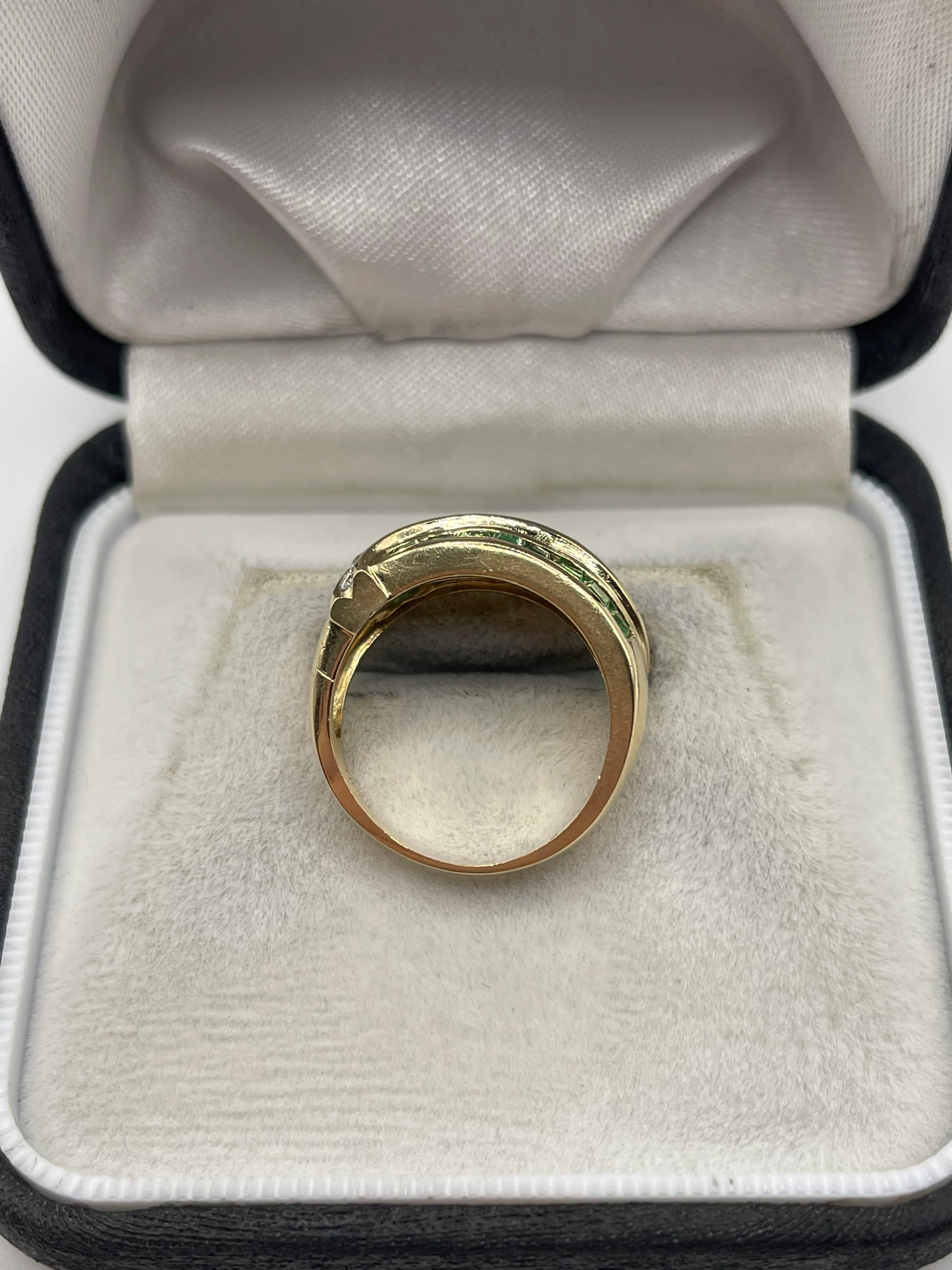 14ct gold emerald and diamond ring - Image 3
