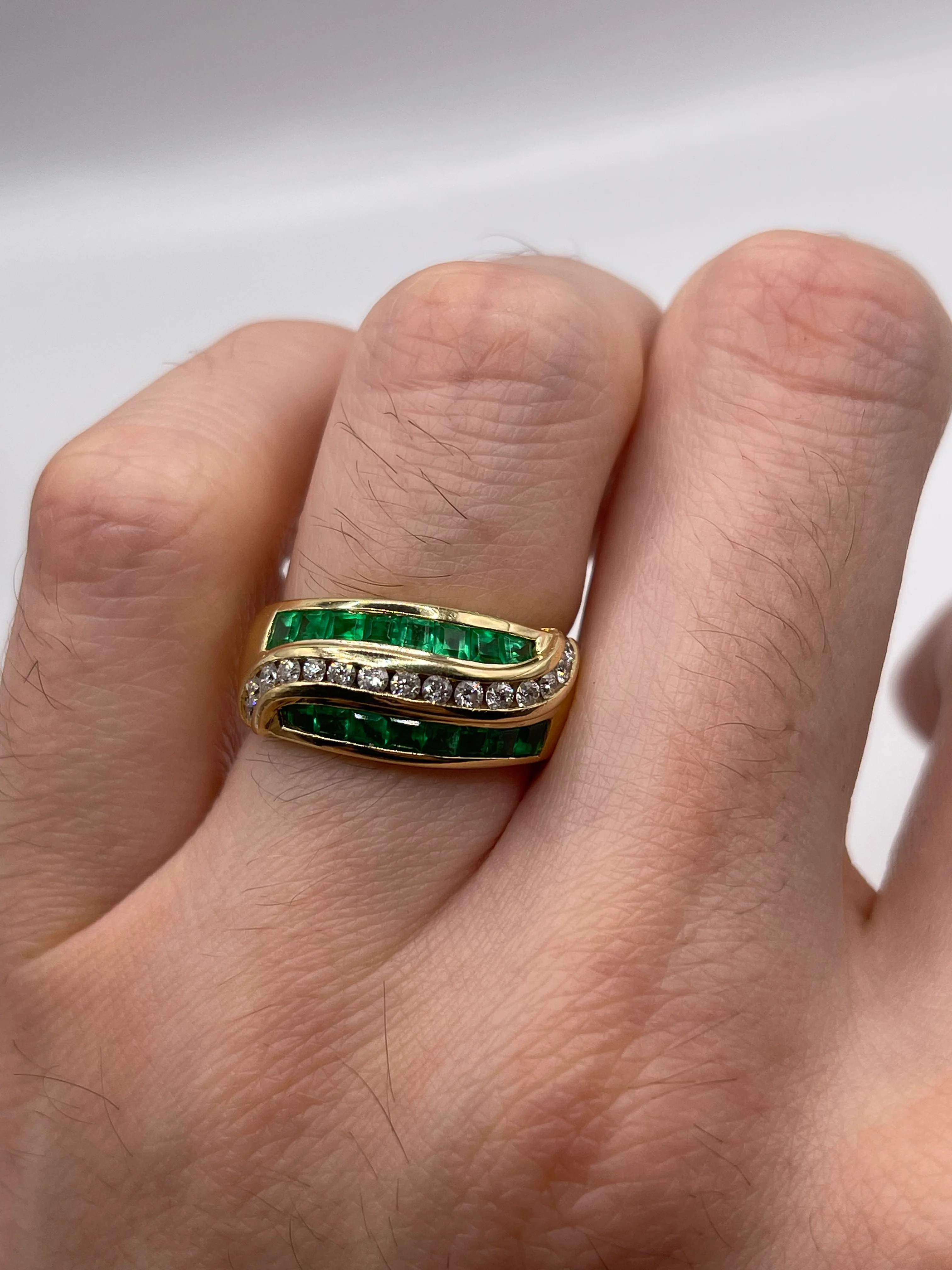 14ct gold emerald and diamond ring - Image 4