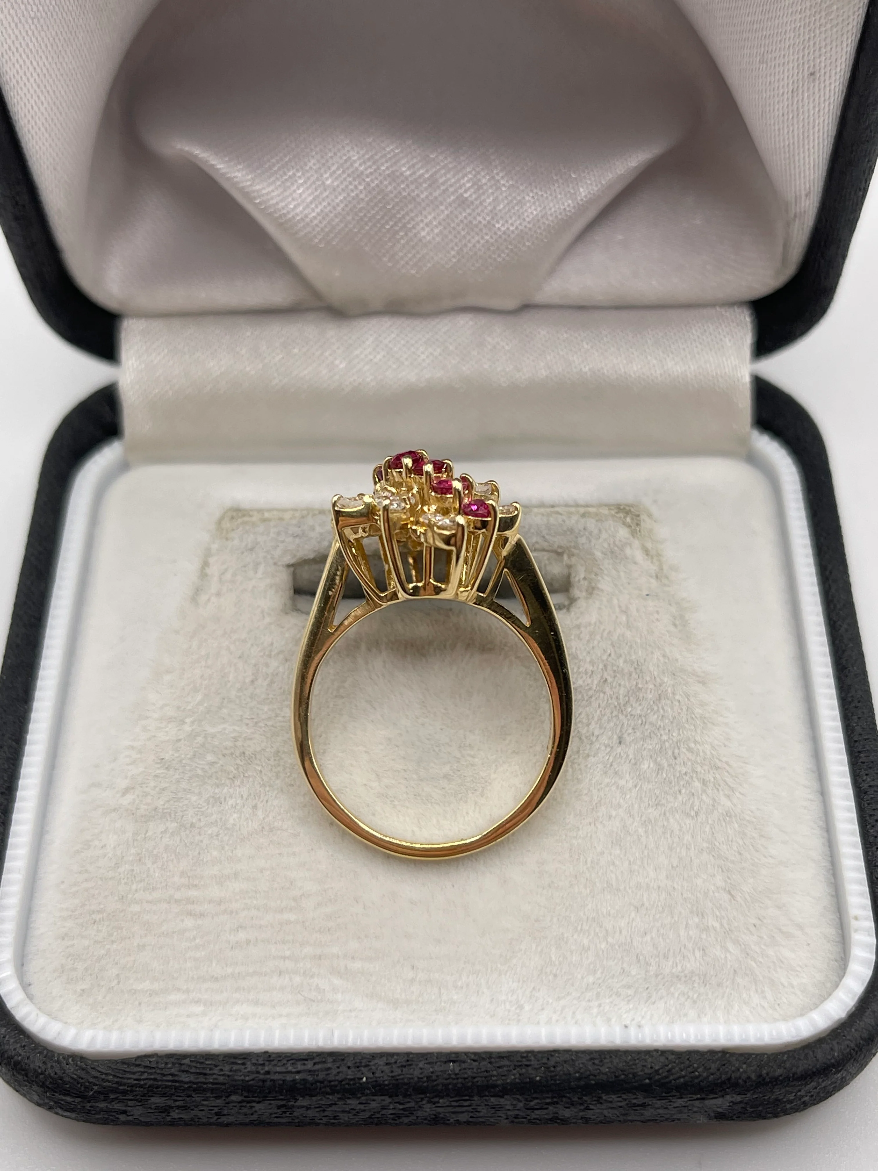 14ct gold ruby and diamond ring - Image 3