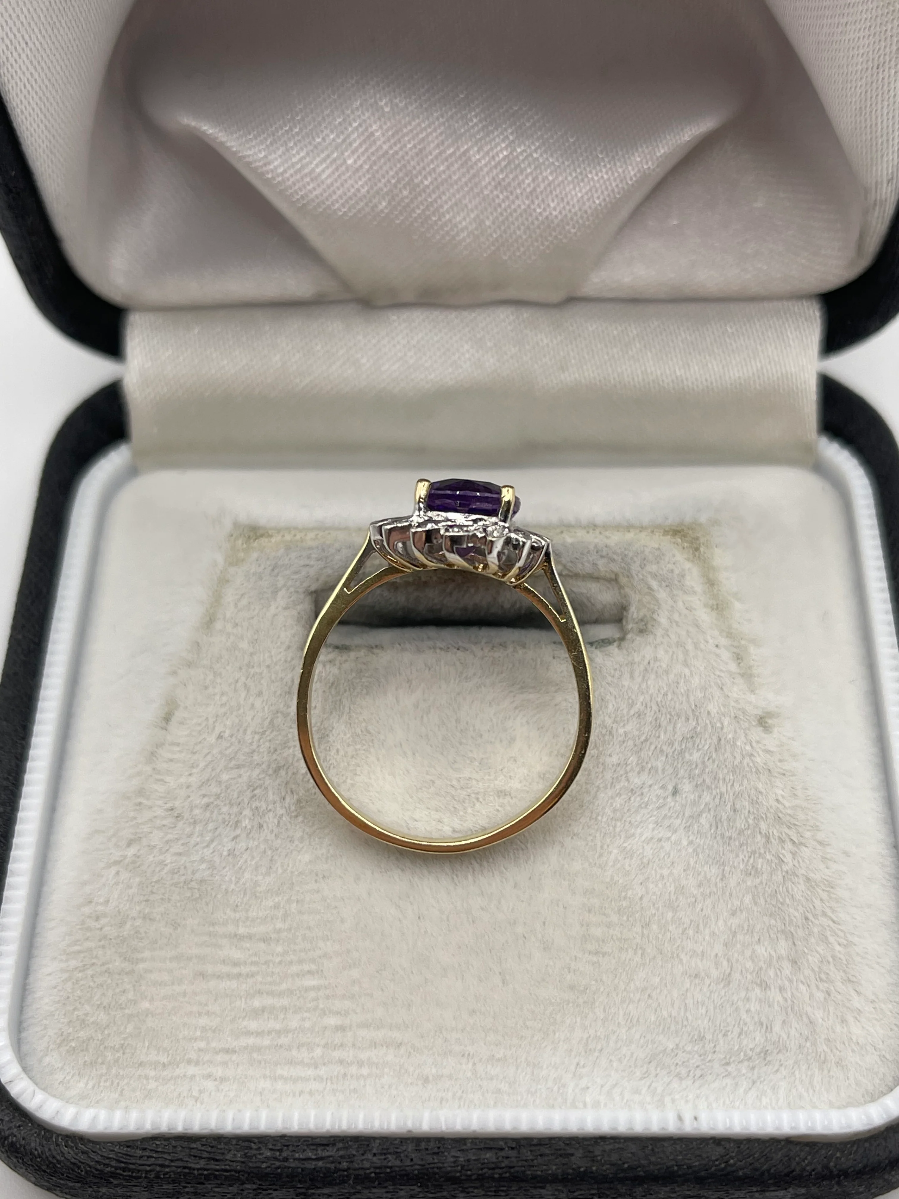 9ct gold amethyst and diamond ring - Image 3