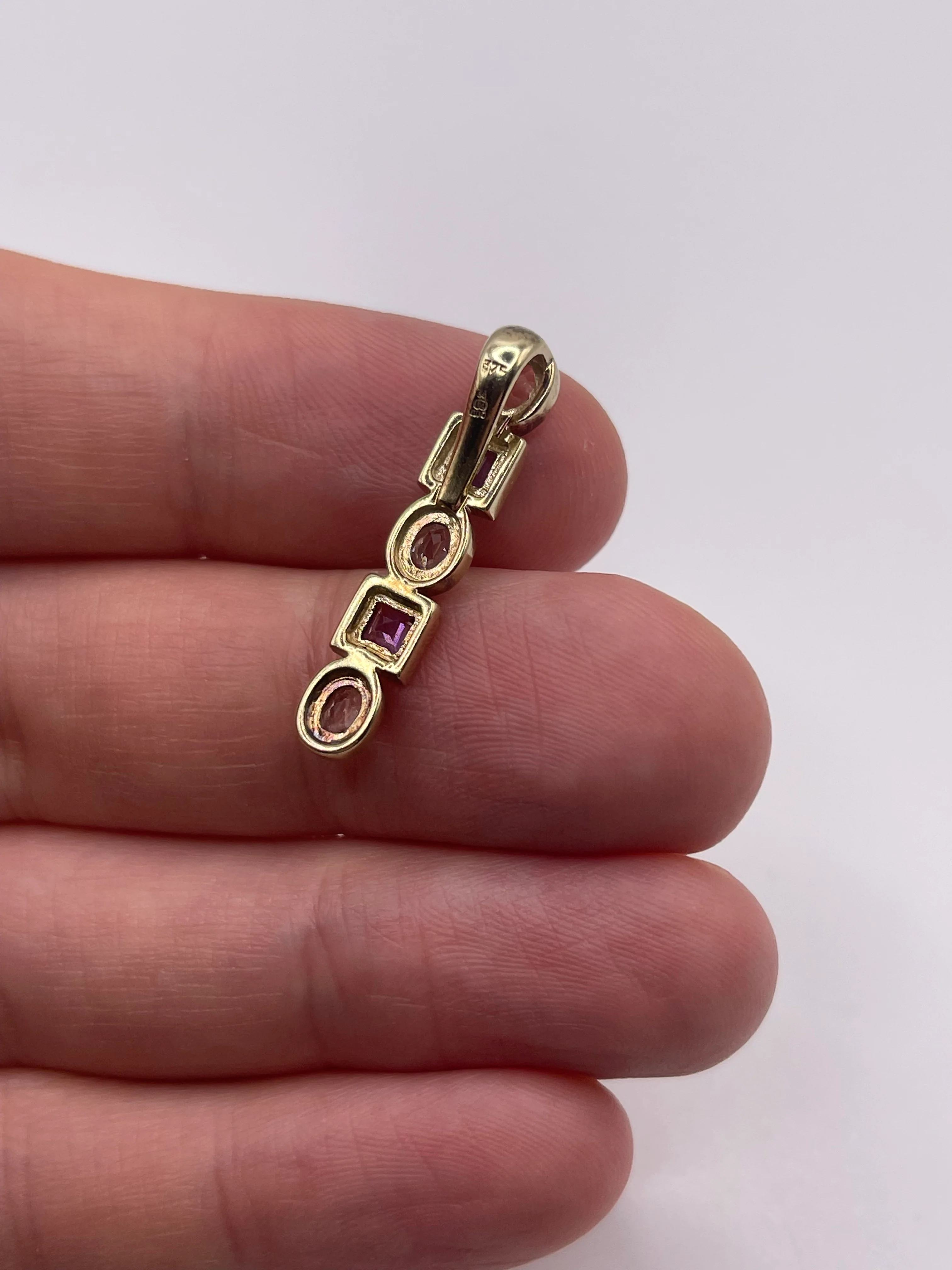 9ct gold amethyst and topaz pendant - Image 2