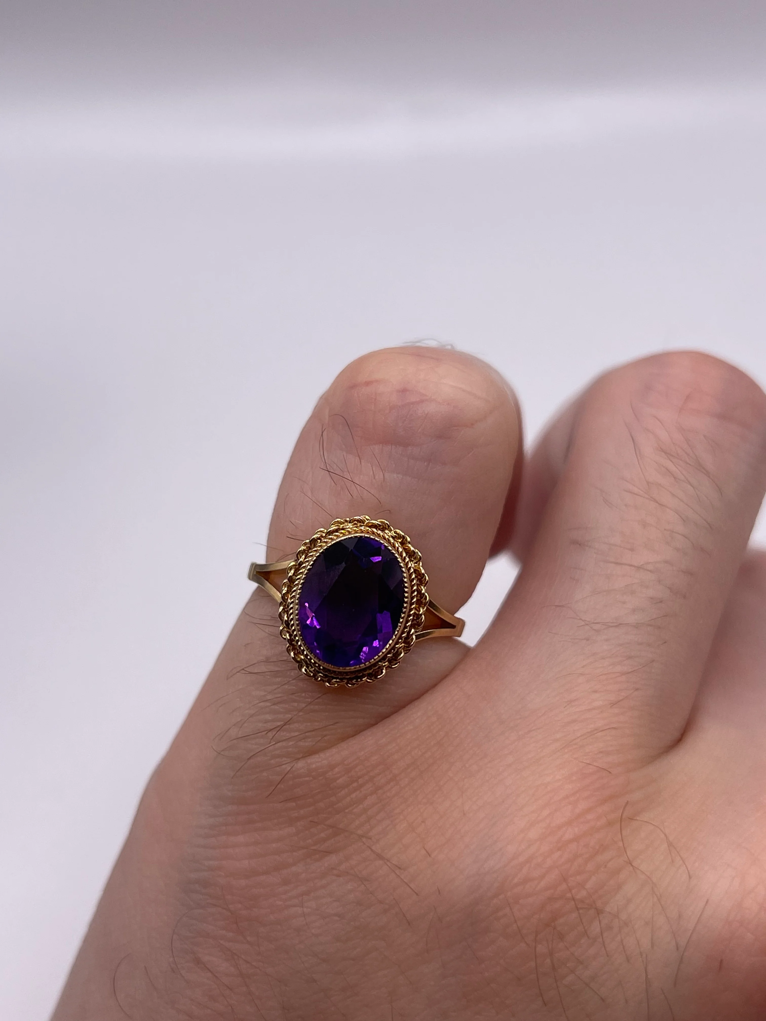 9ct gold amethyst ring - Image 4