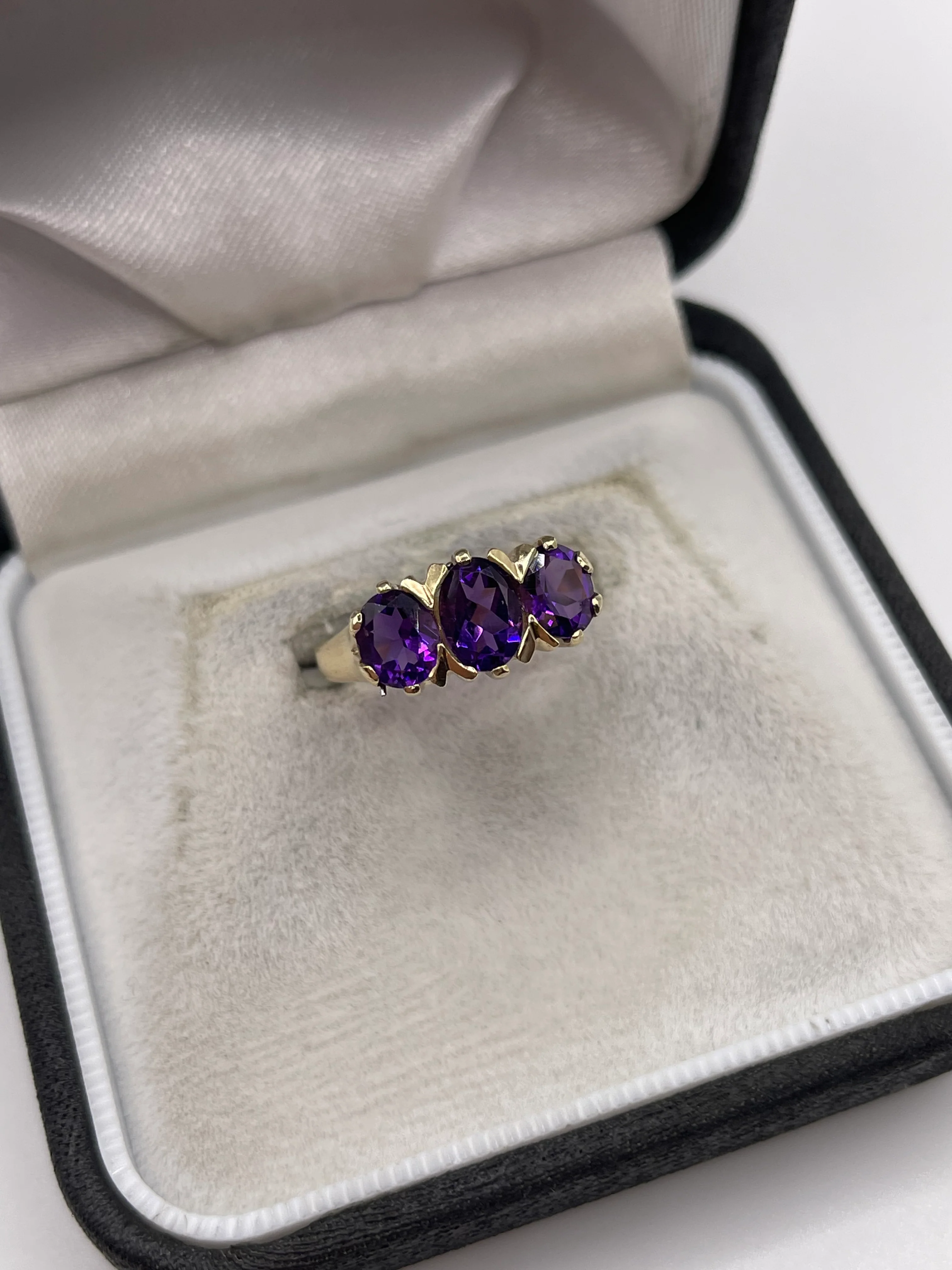 9ct gold amethyst ring - Image 2