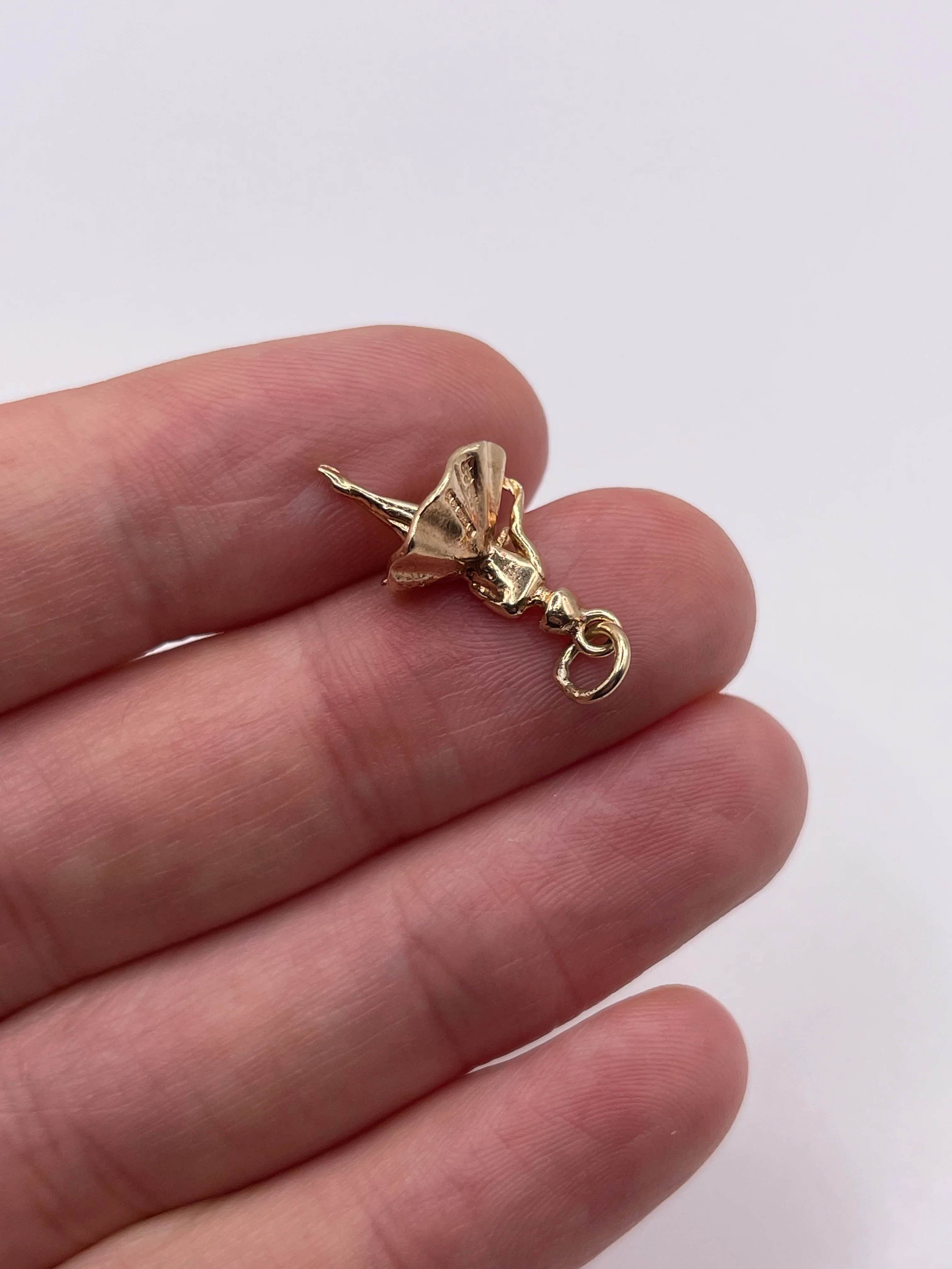 9ct gold ballerina charm - Image 2