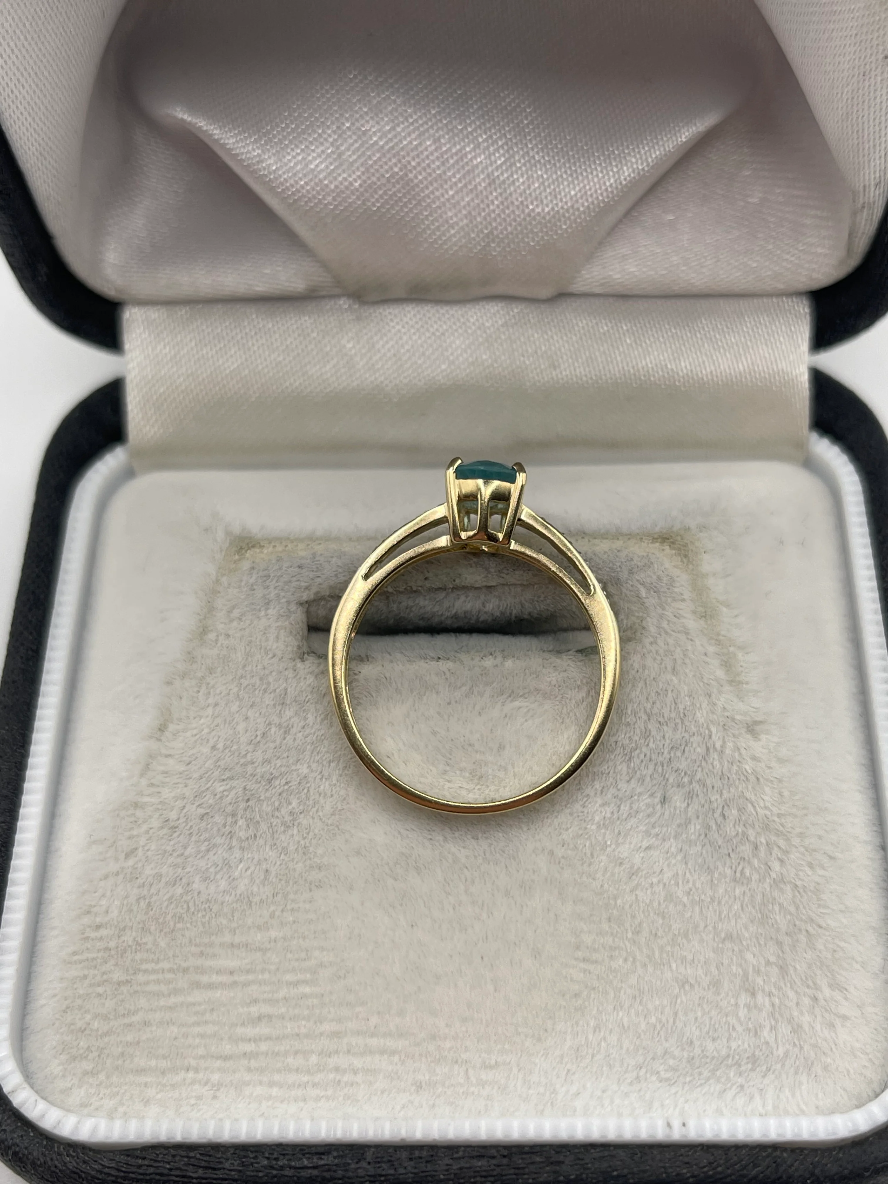 9ct gold blue apatite and diamond ring - Image 3