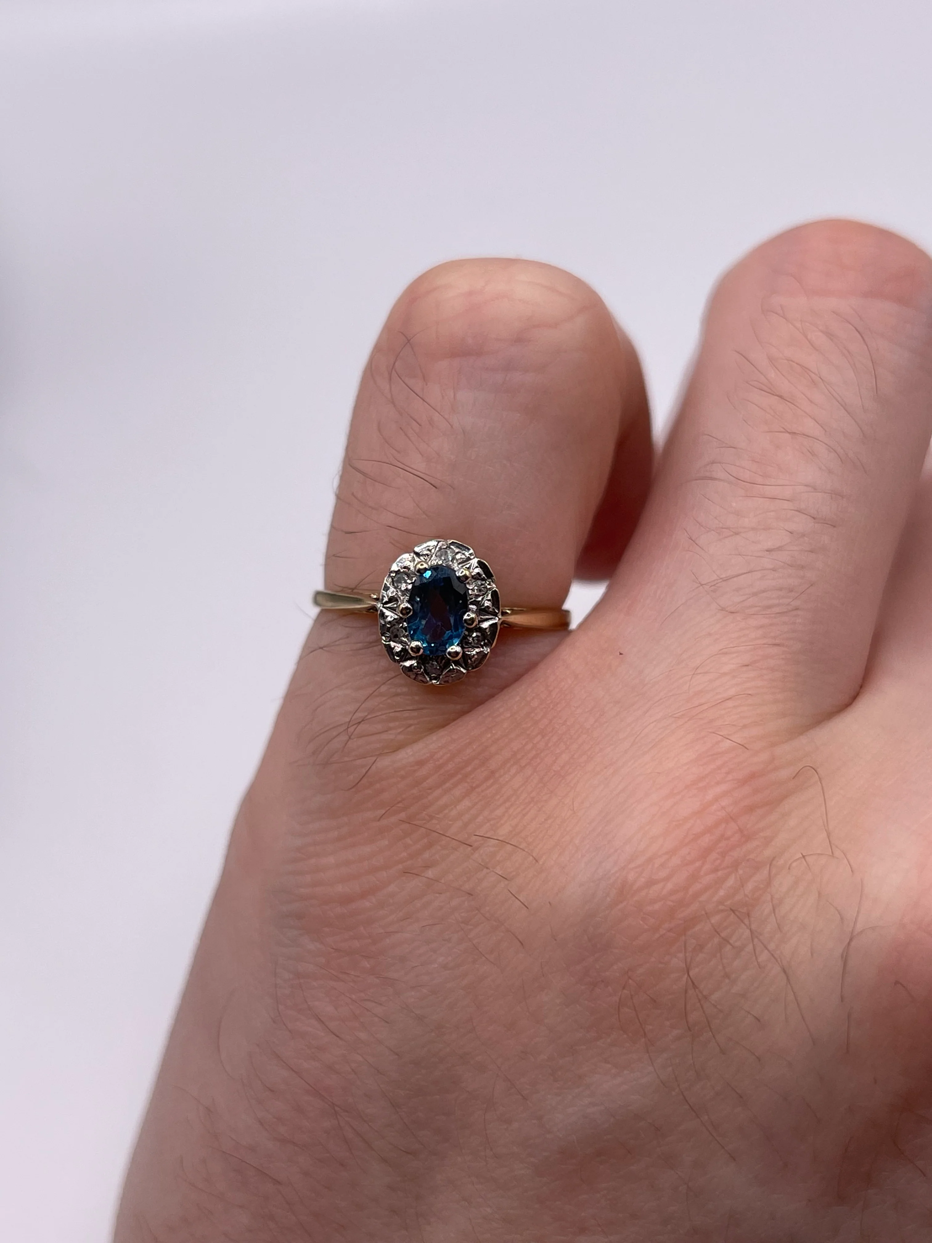 9ct gold blue topaz and diamond ring - Image 4