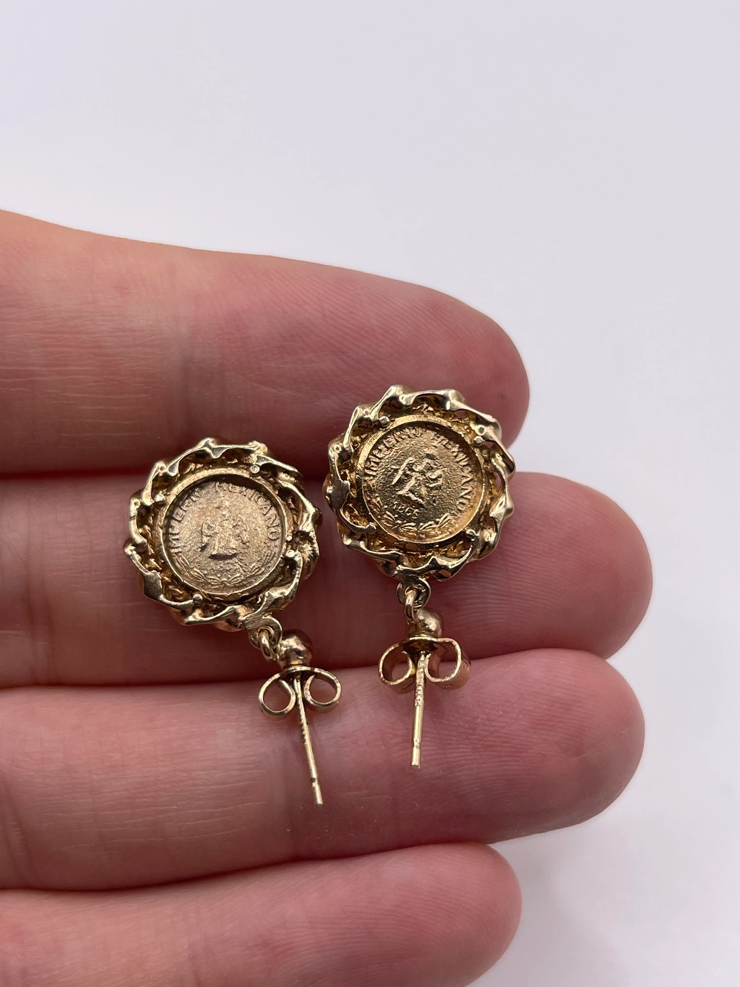 9ct gold coin earrings - Image 3
