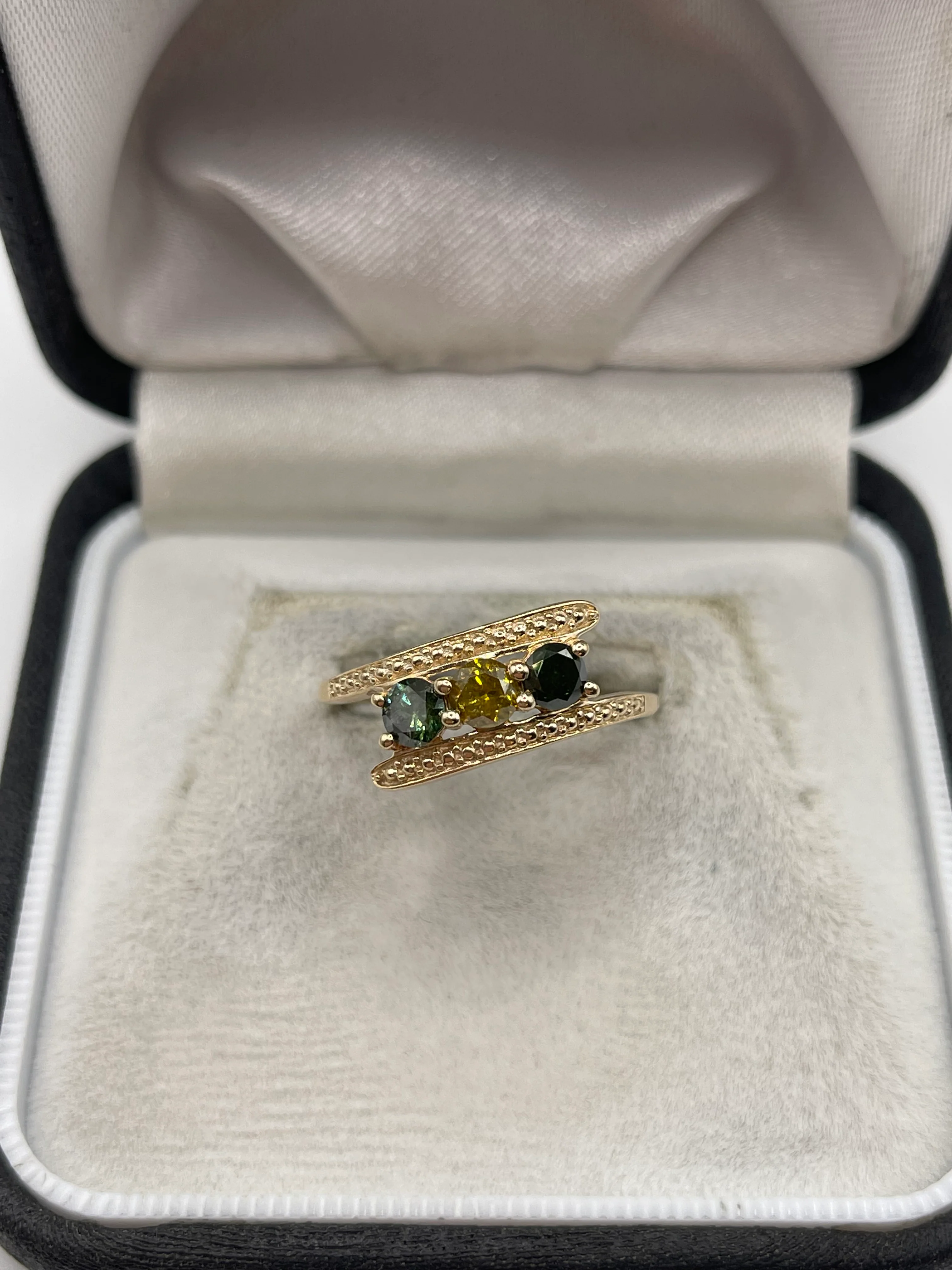 9ct gold coloured diamond ring