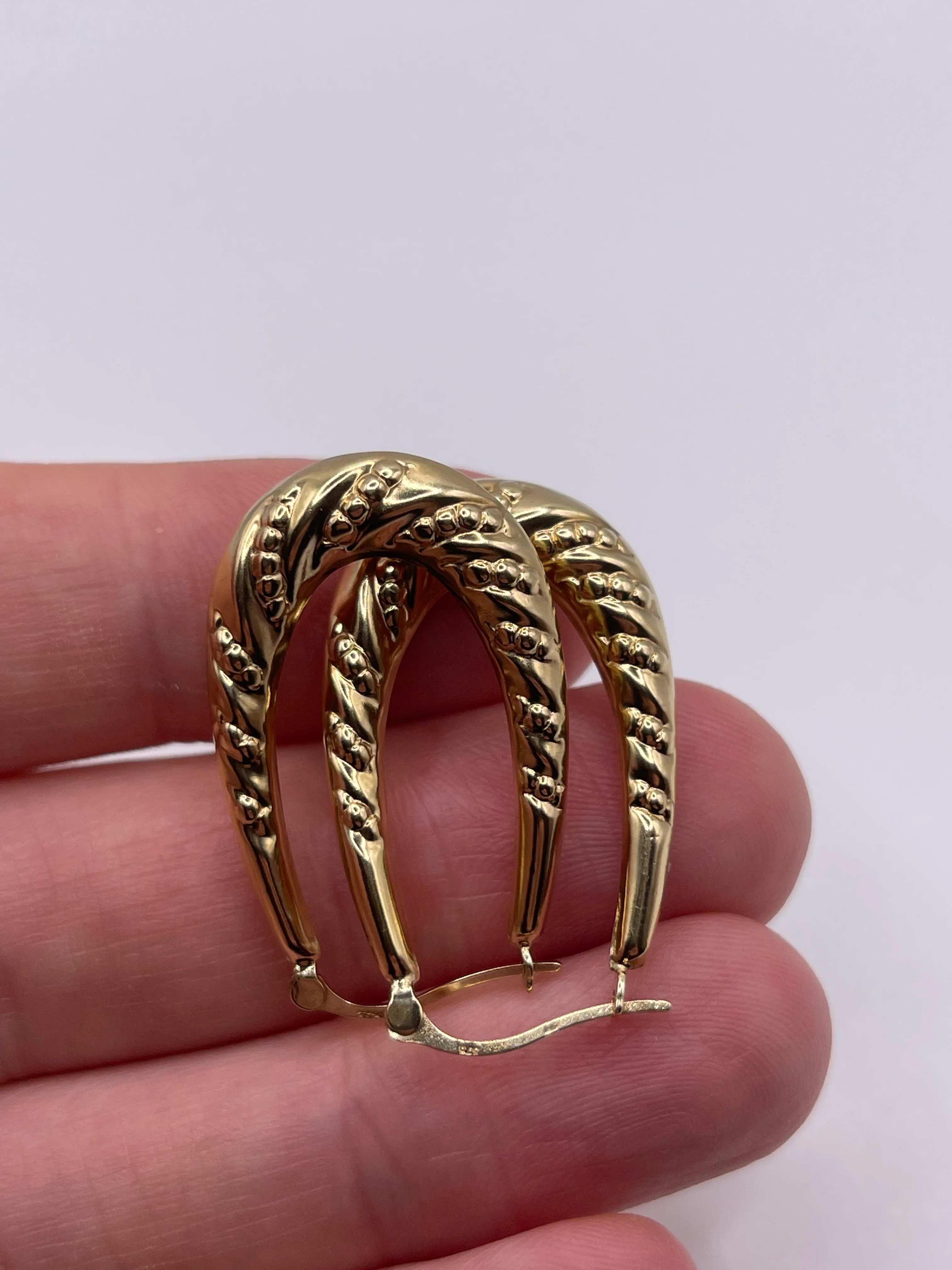 9ct gold creole earrings - Image 3