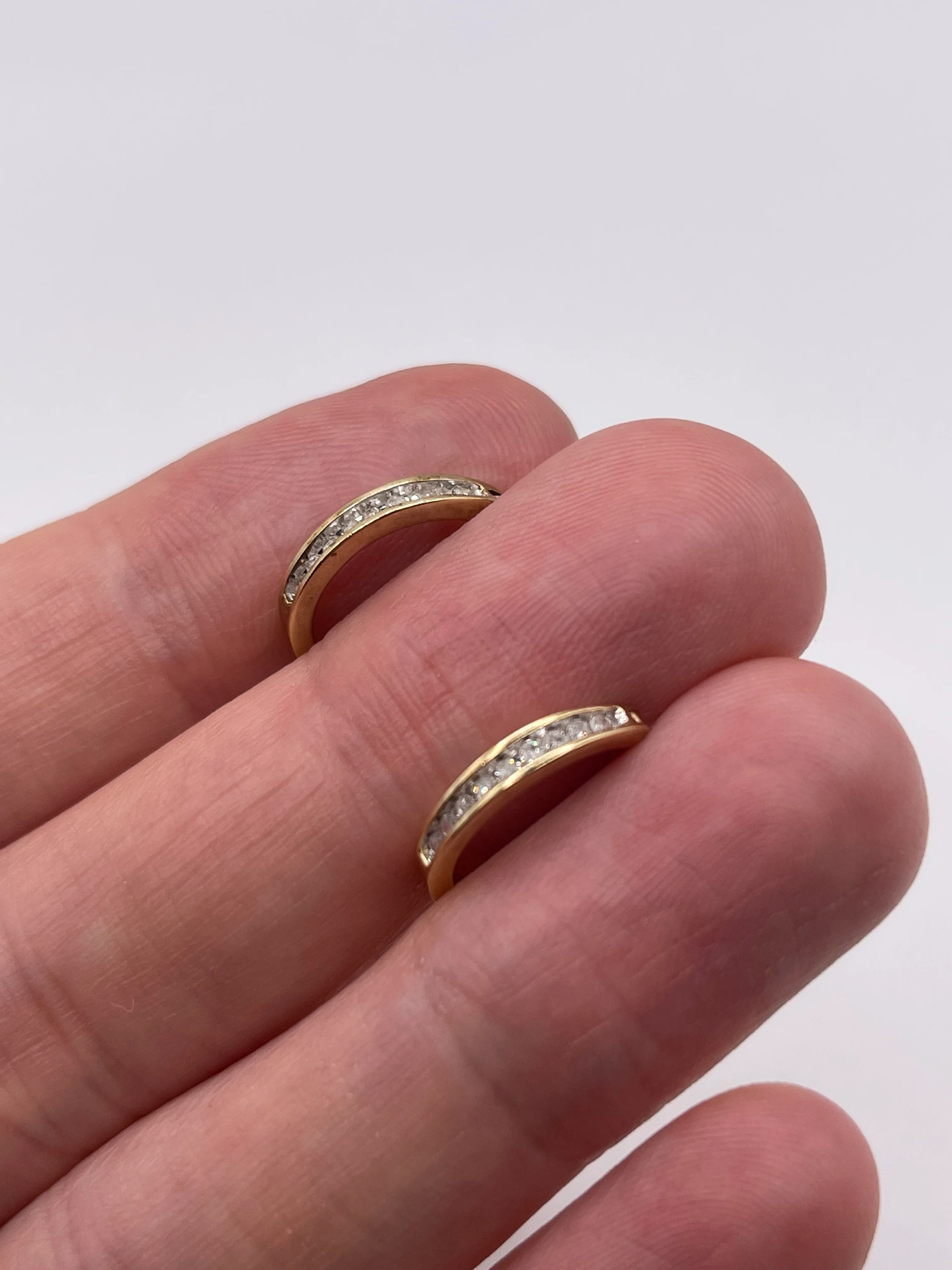 9ct gold diamond earrings - Image 2