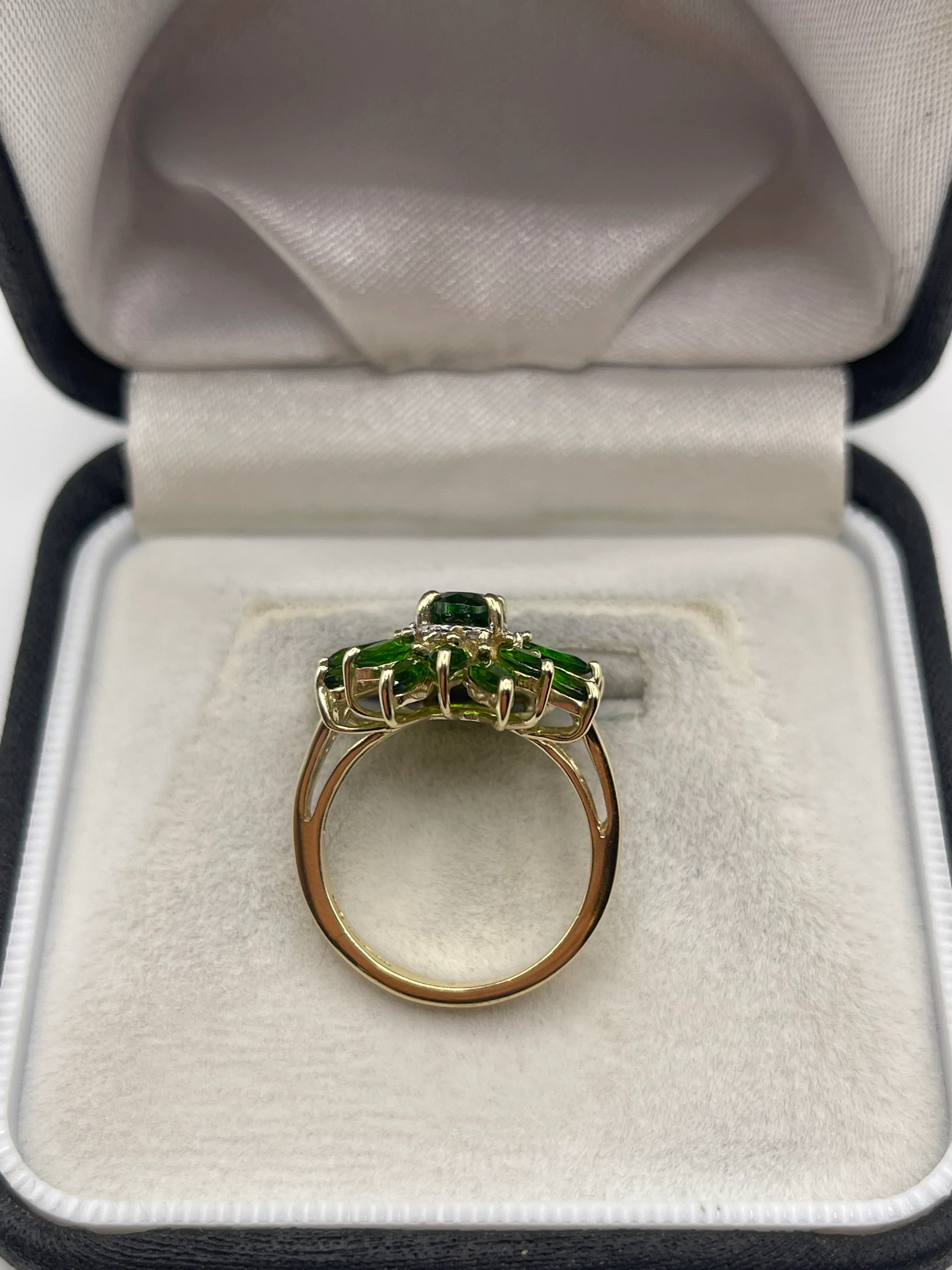 9ct gold diopside and diamond ring - Image 3
