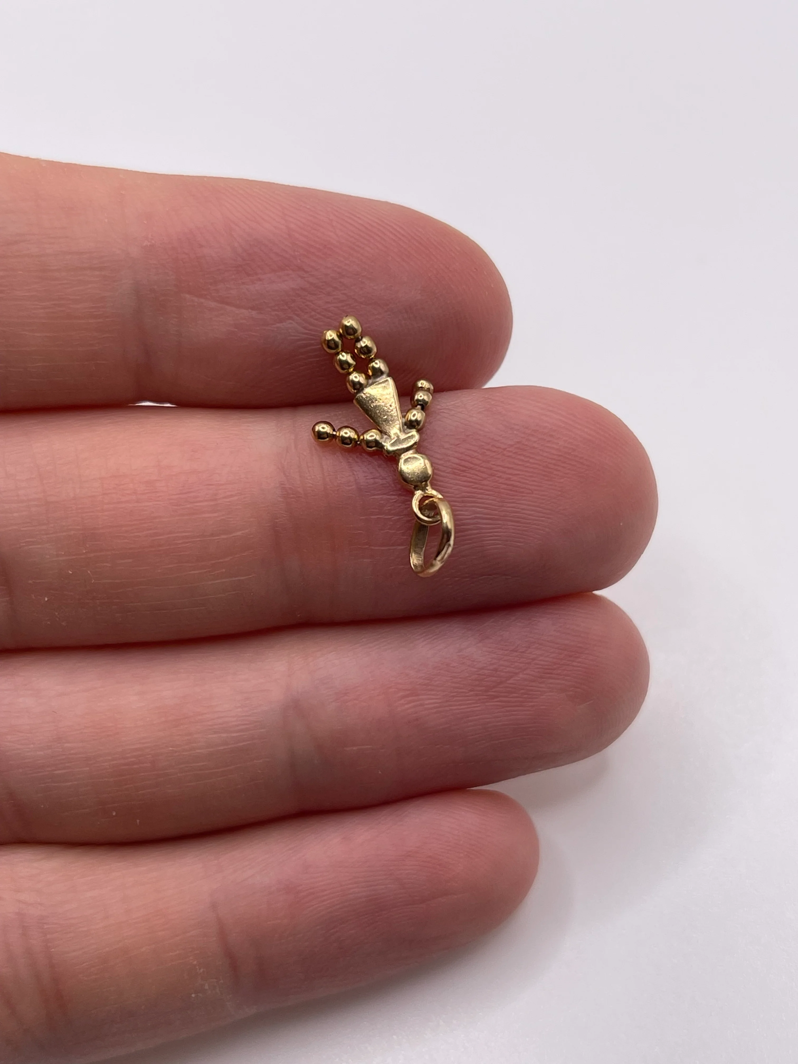 9ct gold doll charm - Image 2