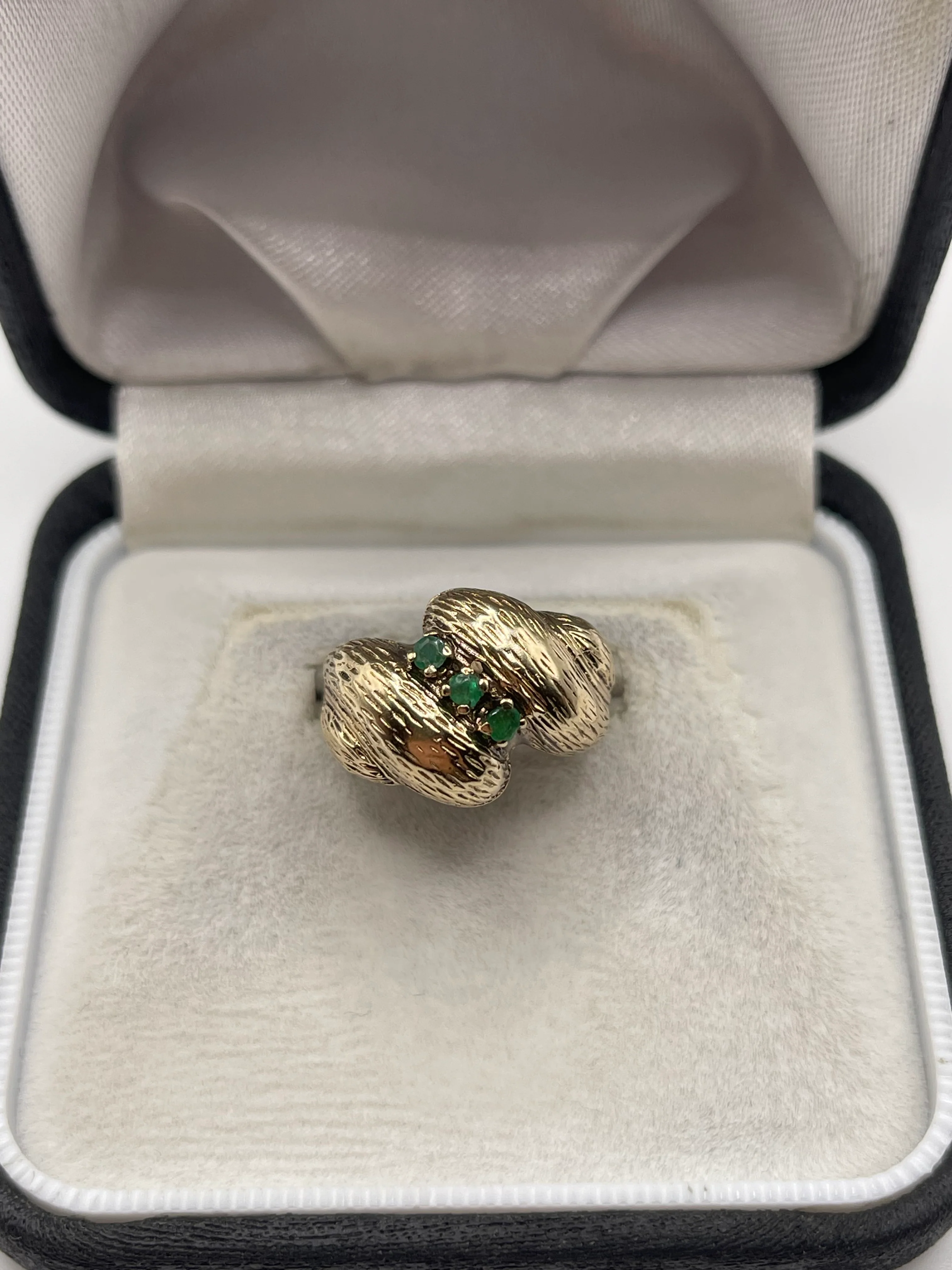 9ct gold emerald ring