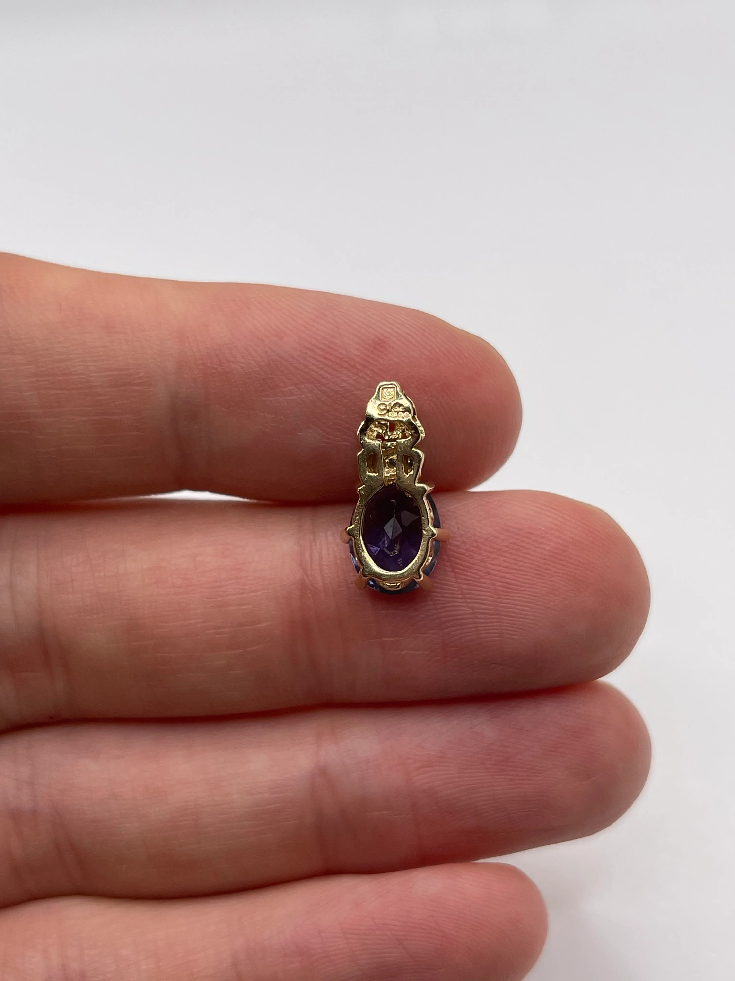 9ct gold iolite and diamond pendant - Image 2
