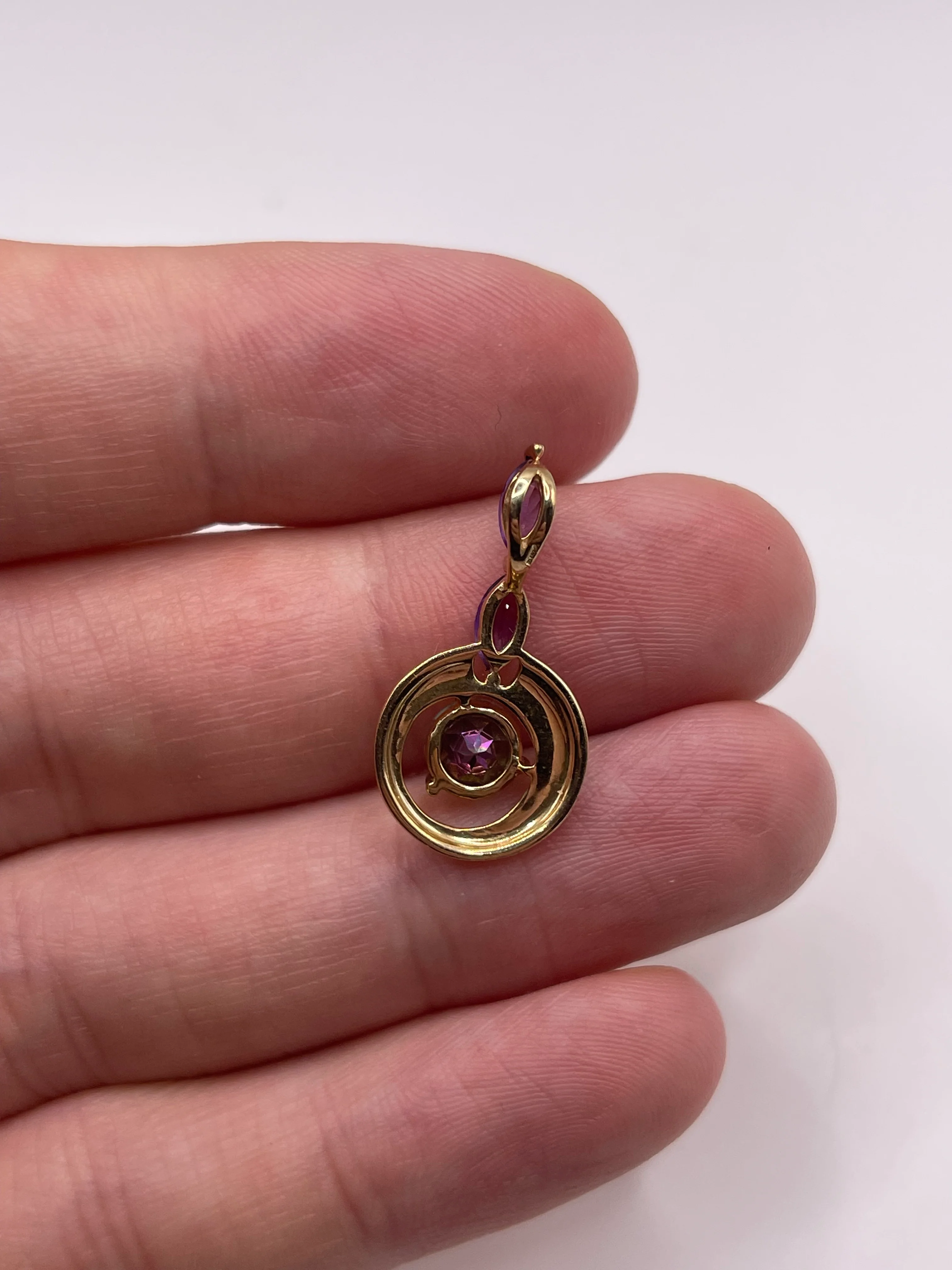 9ct gold mystic topaz and amethyst pendant - Image 2