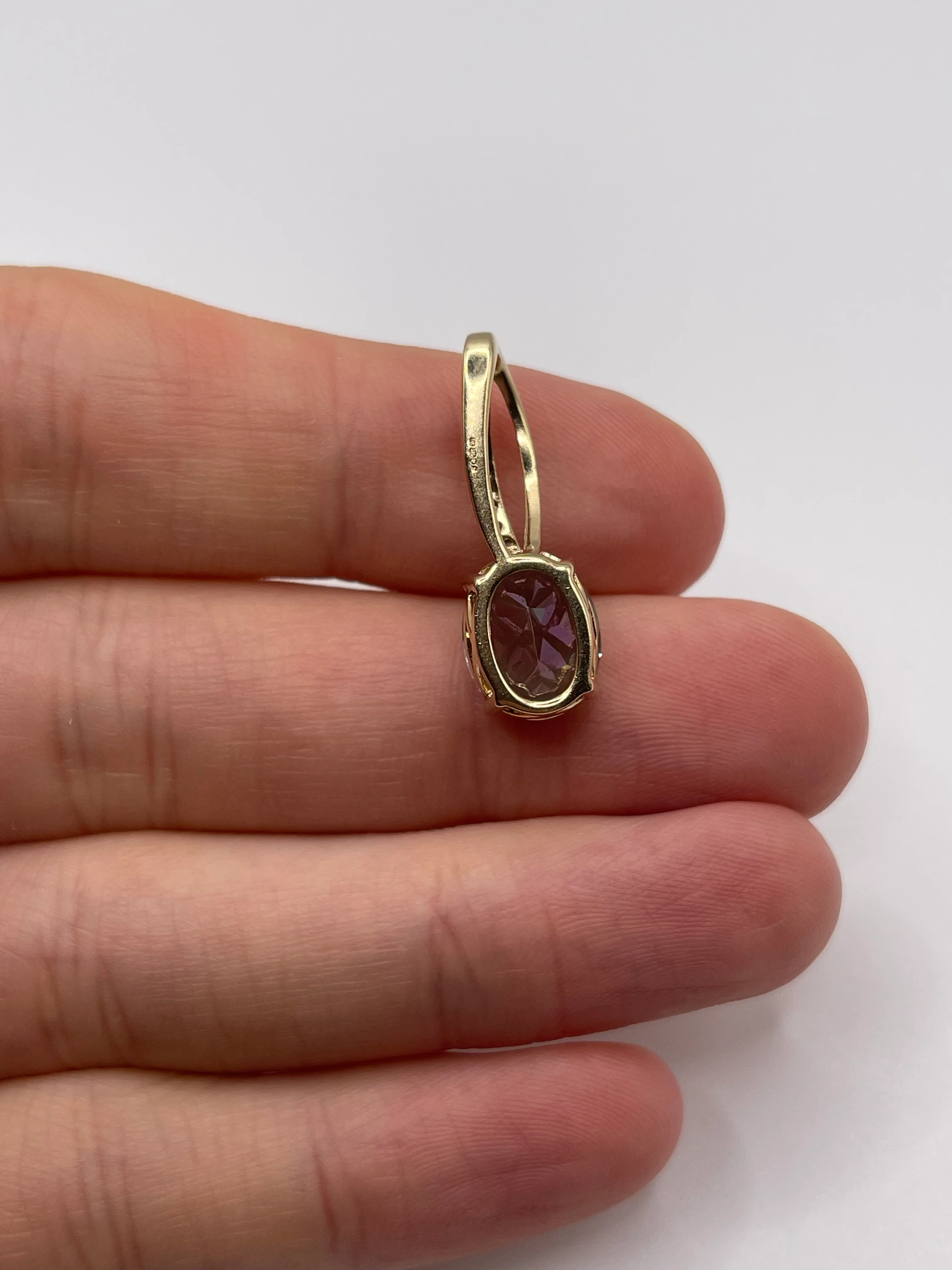 9ct gold mystic topaz and diamond pendant - Image 3