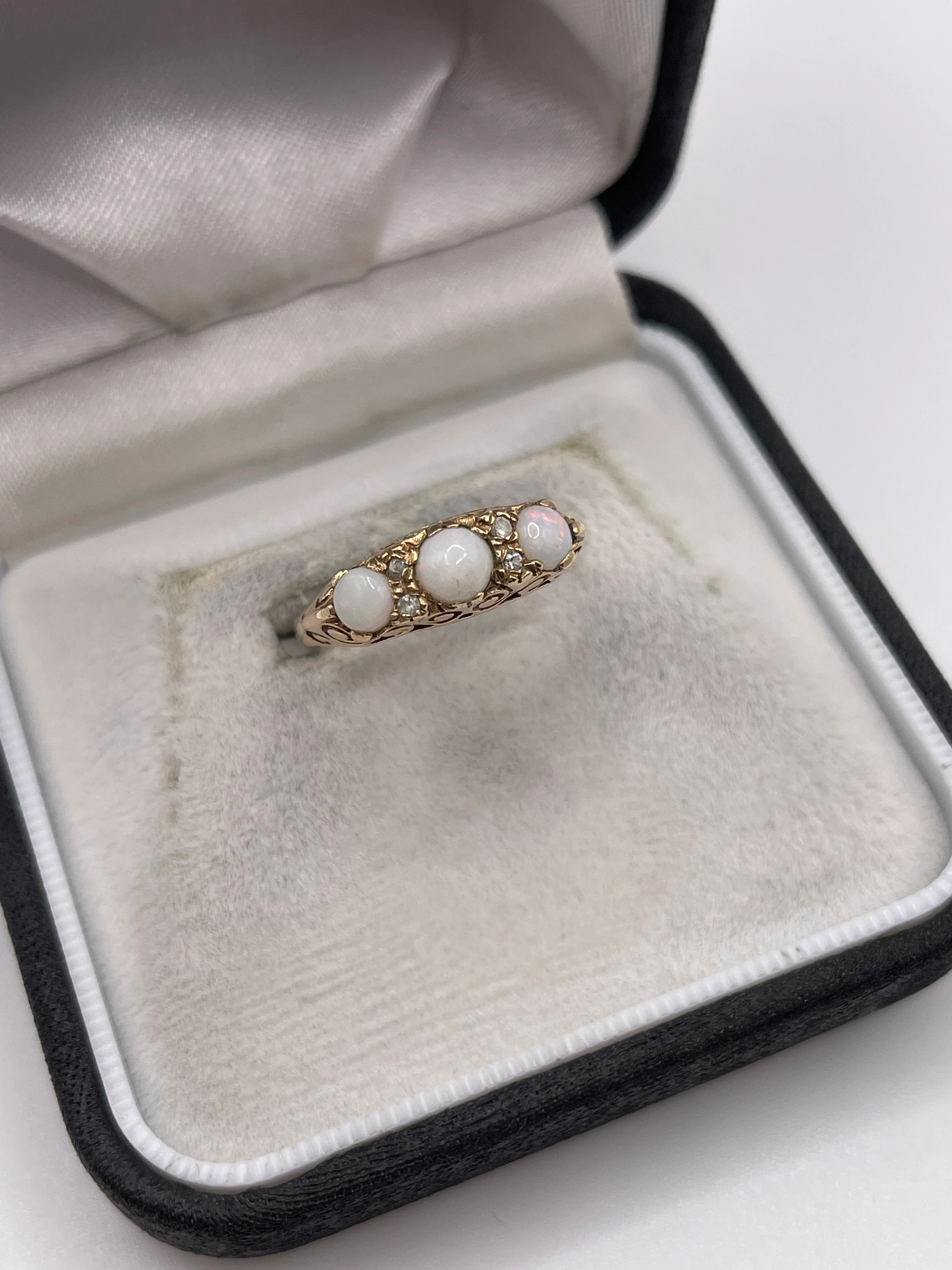 9ct gold opal and paste ring - Image 2