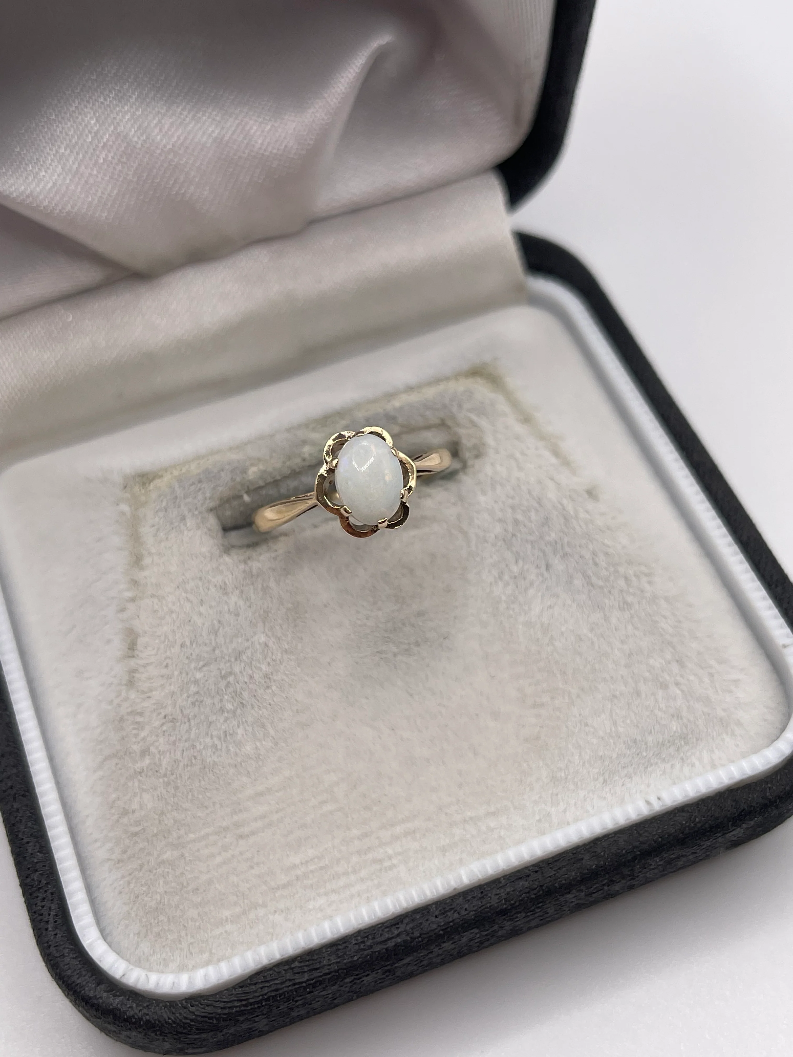 9ct gold opal ring - Image 2