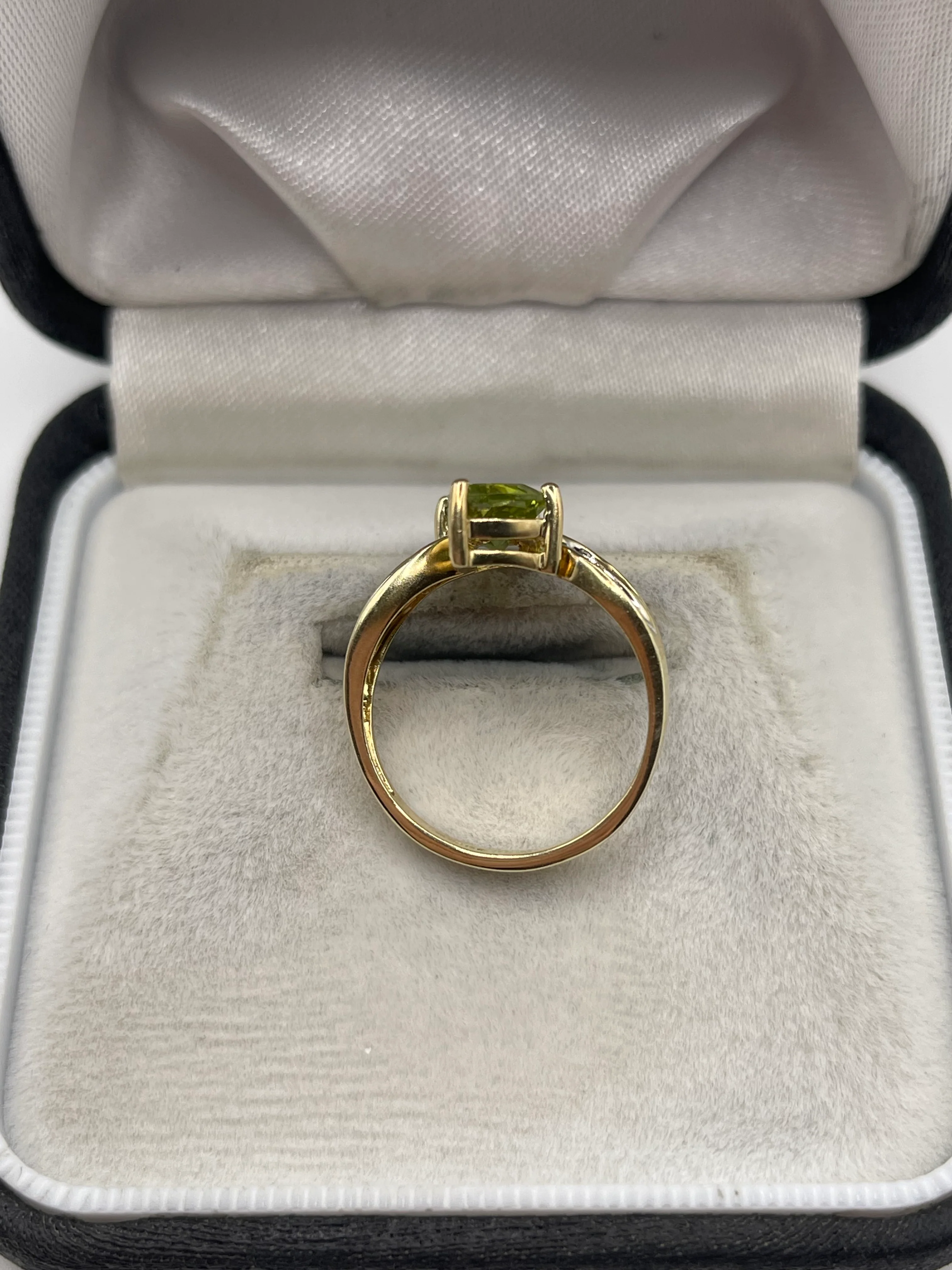 9ct gold quartz and diamond ring - Image 3