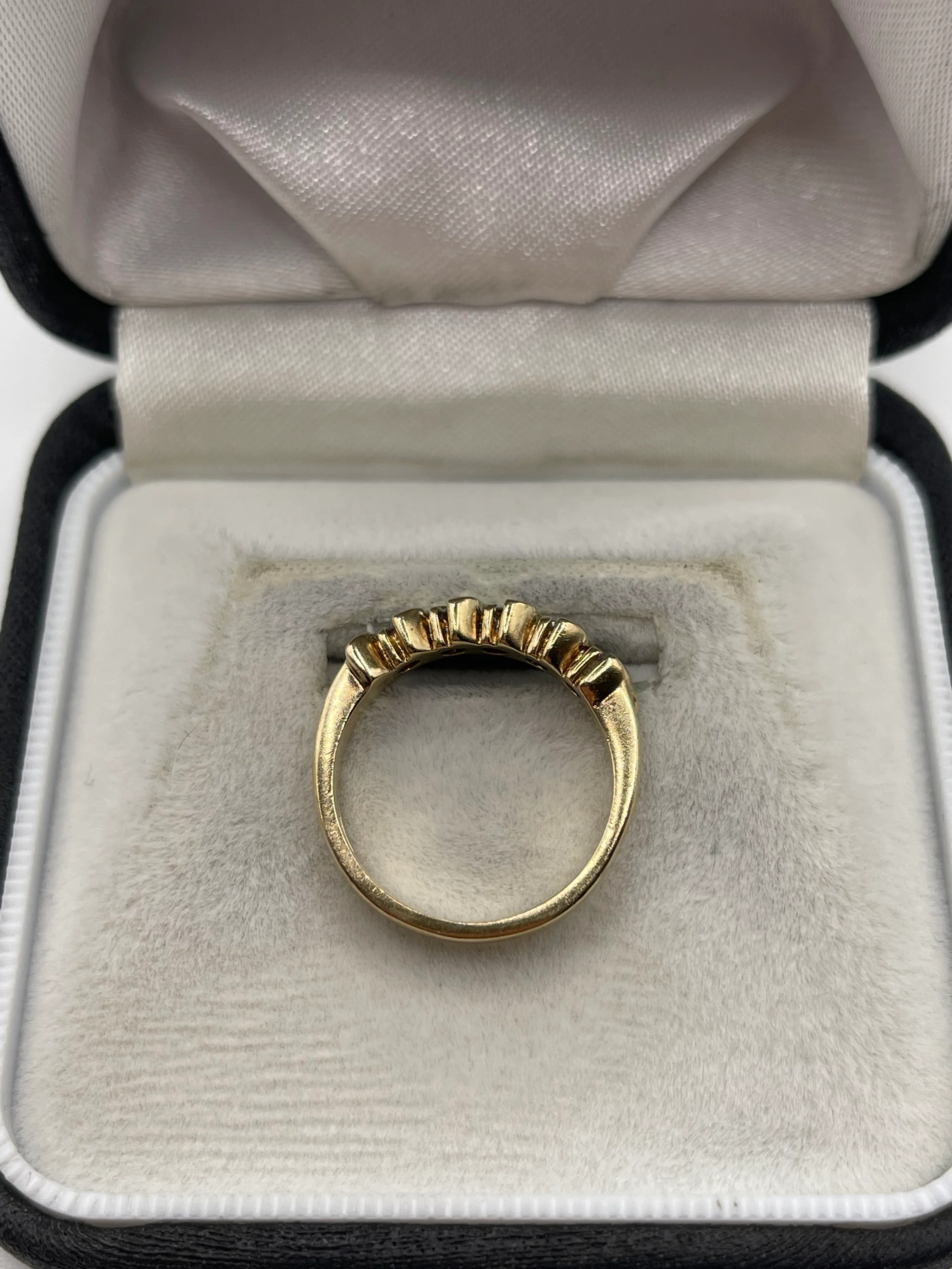 9ct gold ruby and diamond ring - Image 3