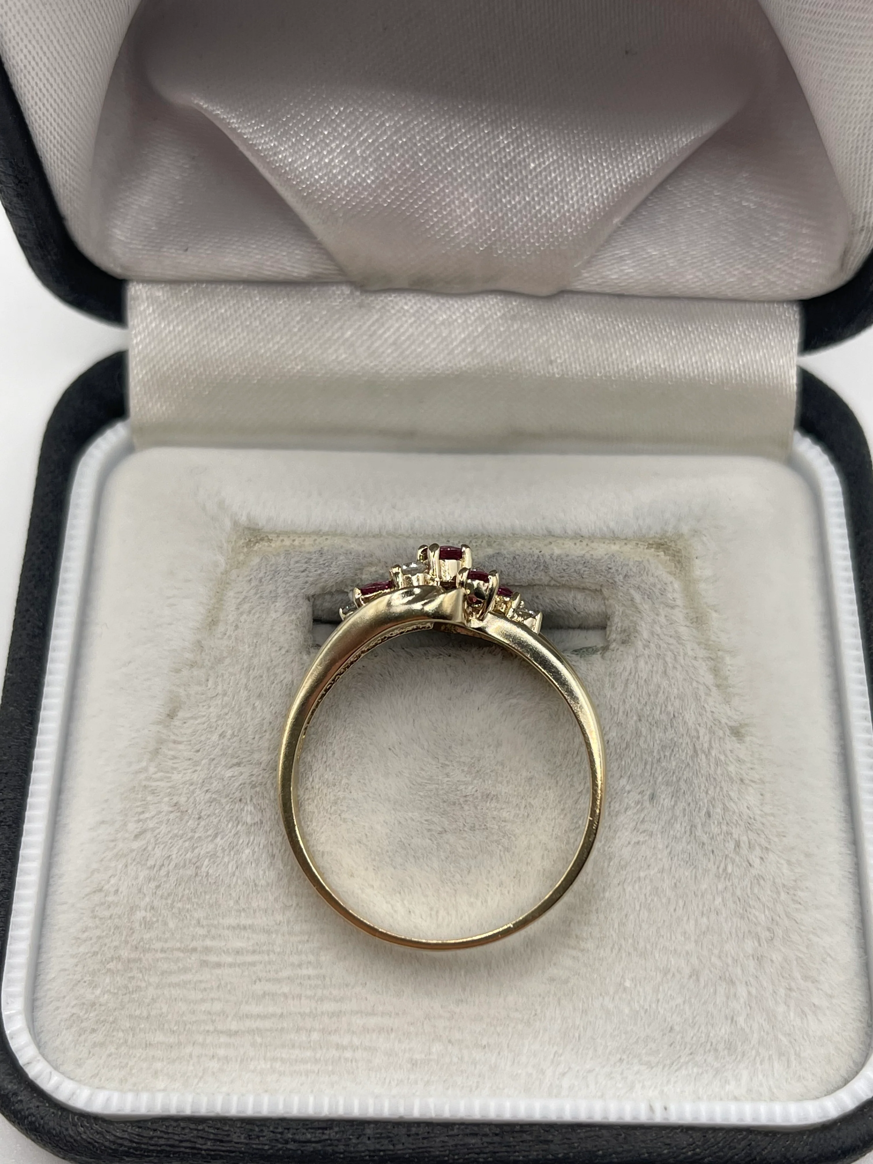 9ct gold ruby and diamond ring - Image 3