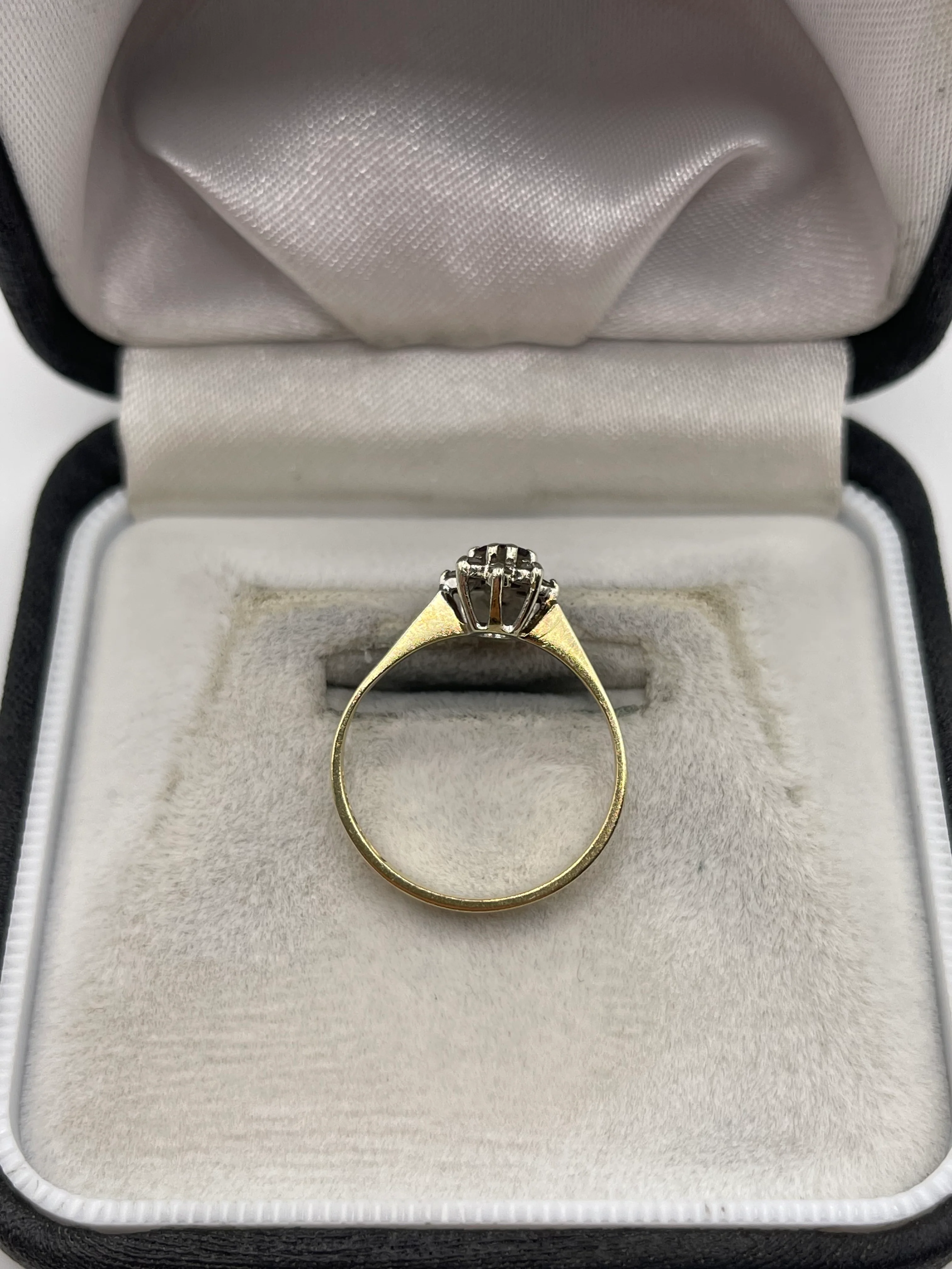 9ct gold ruby and diamond ring - Image 3