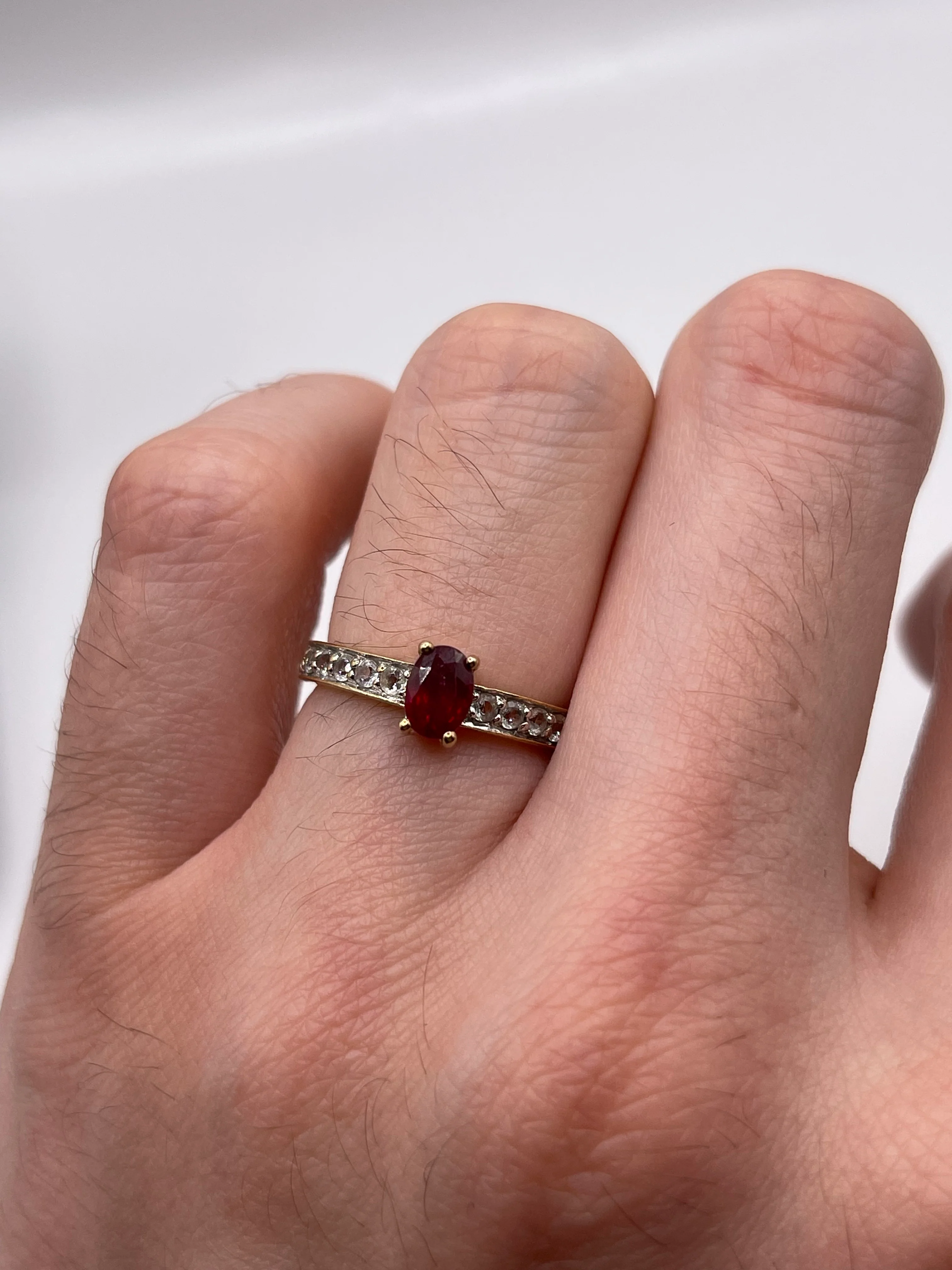9ct gold ruby and zircon ring - Image 4