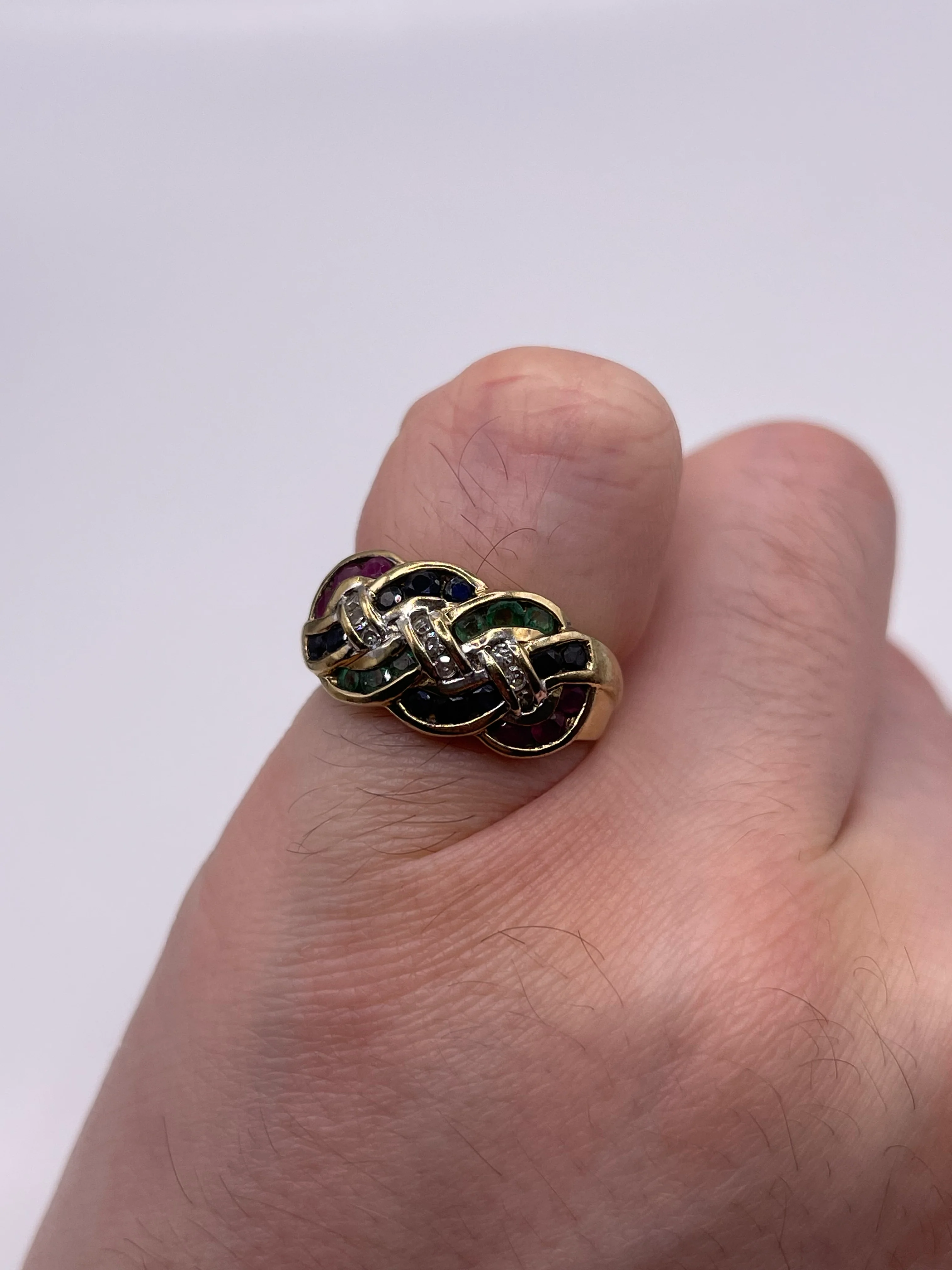 9ct gold ruby, sapphire, emerald and diamond ring - Image 4
