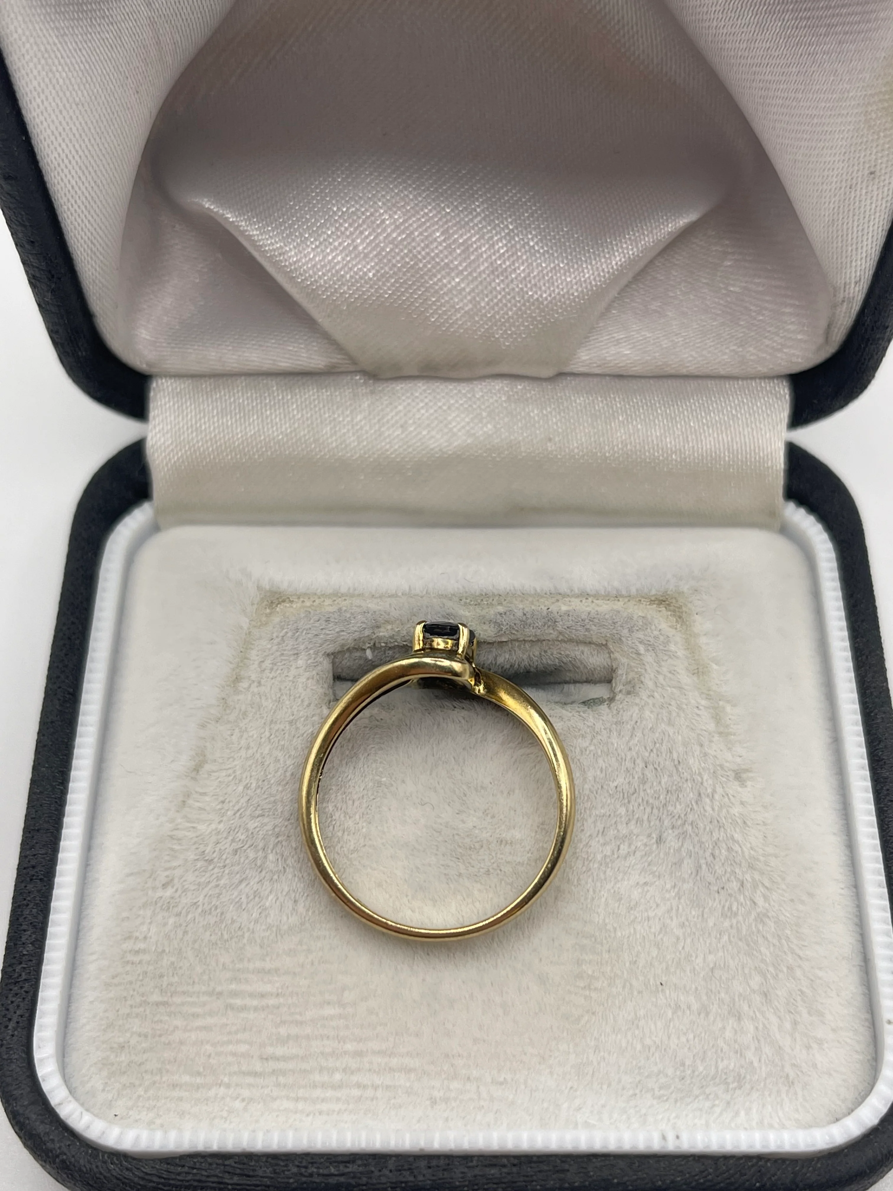 9ct gold sapphire and diamond ring - Image 3