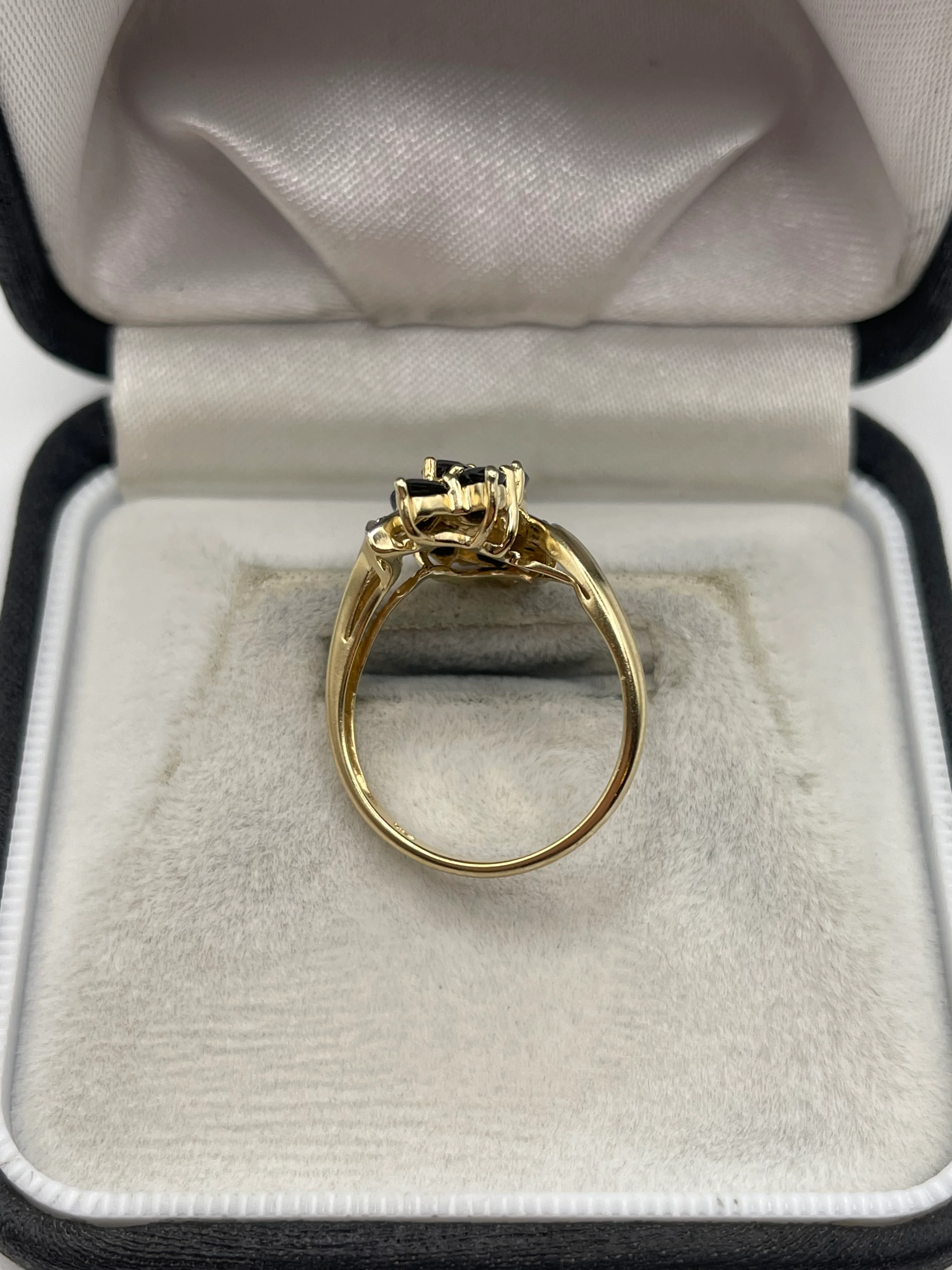 9ct gold sapphire and diamond ring - Image 3