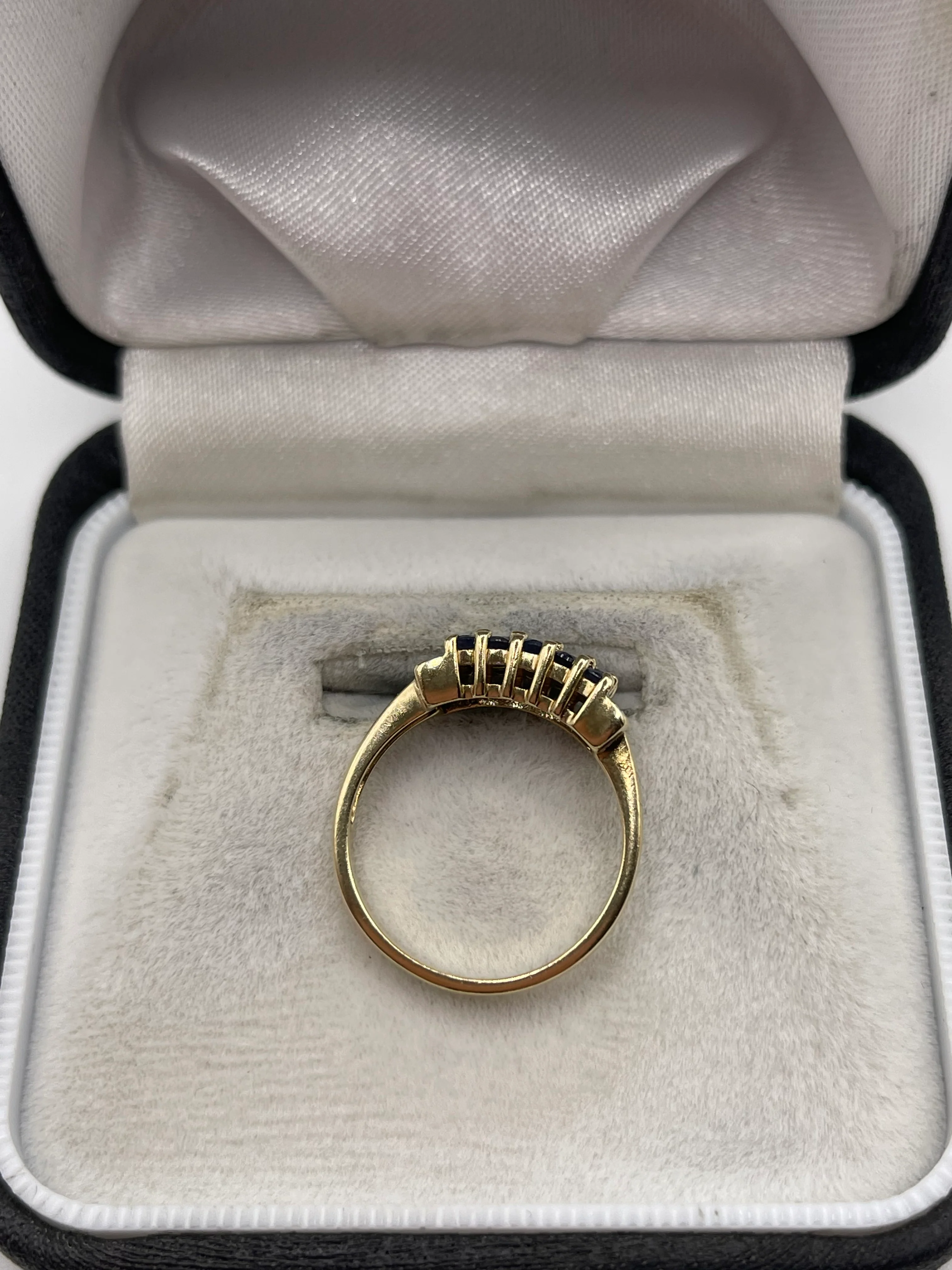 9ct gold sapphire and diamond ring - Image 3