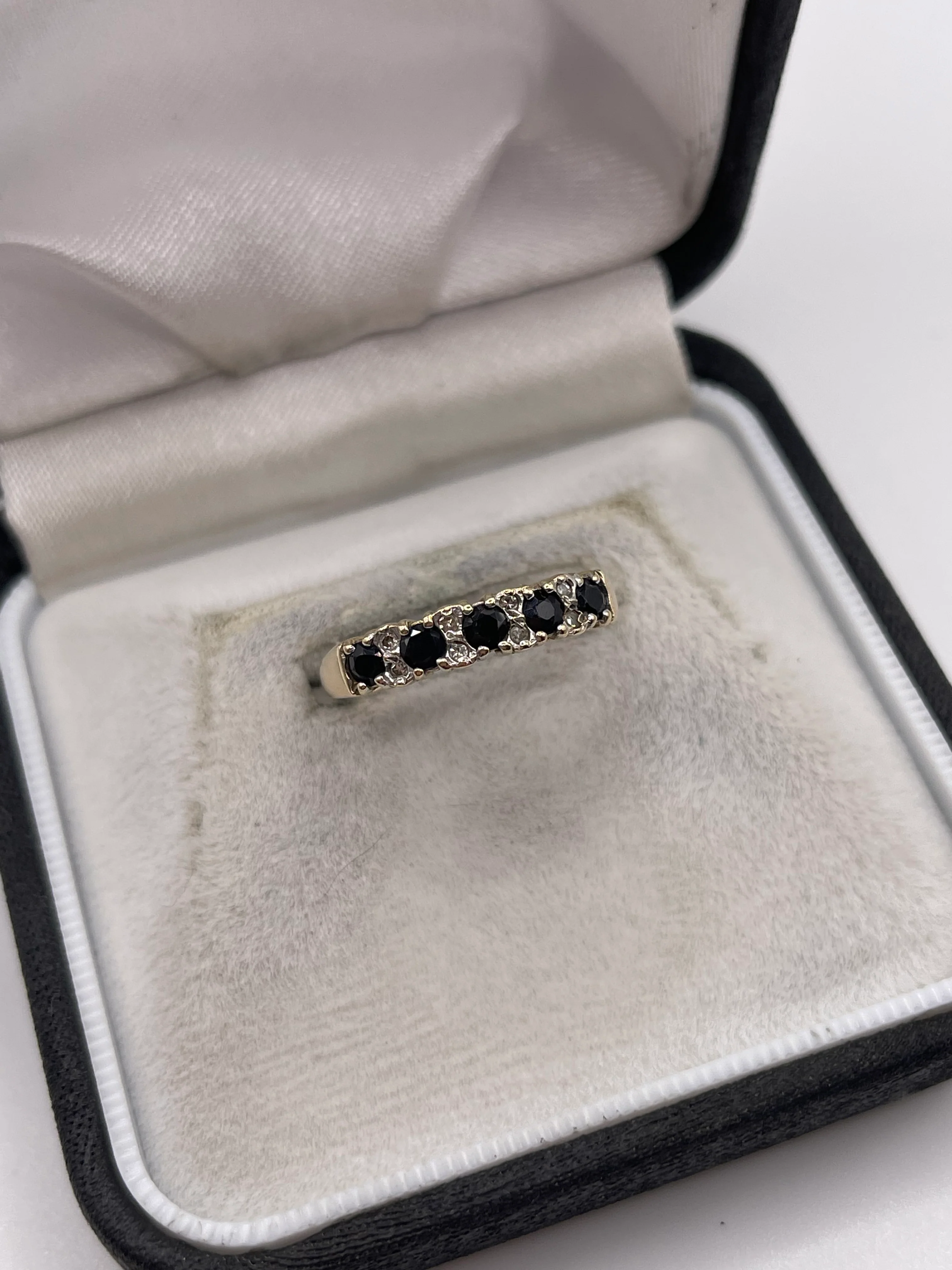 9ct gold sapphire and diamond ring - Image 2
