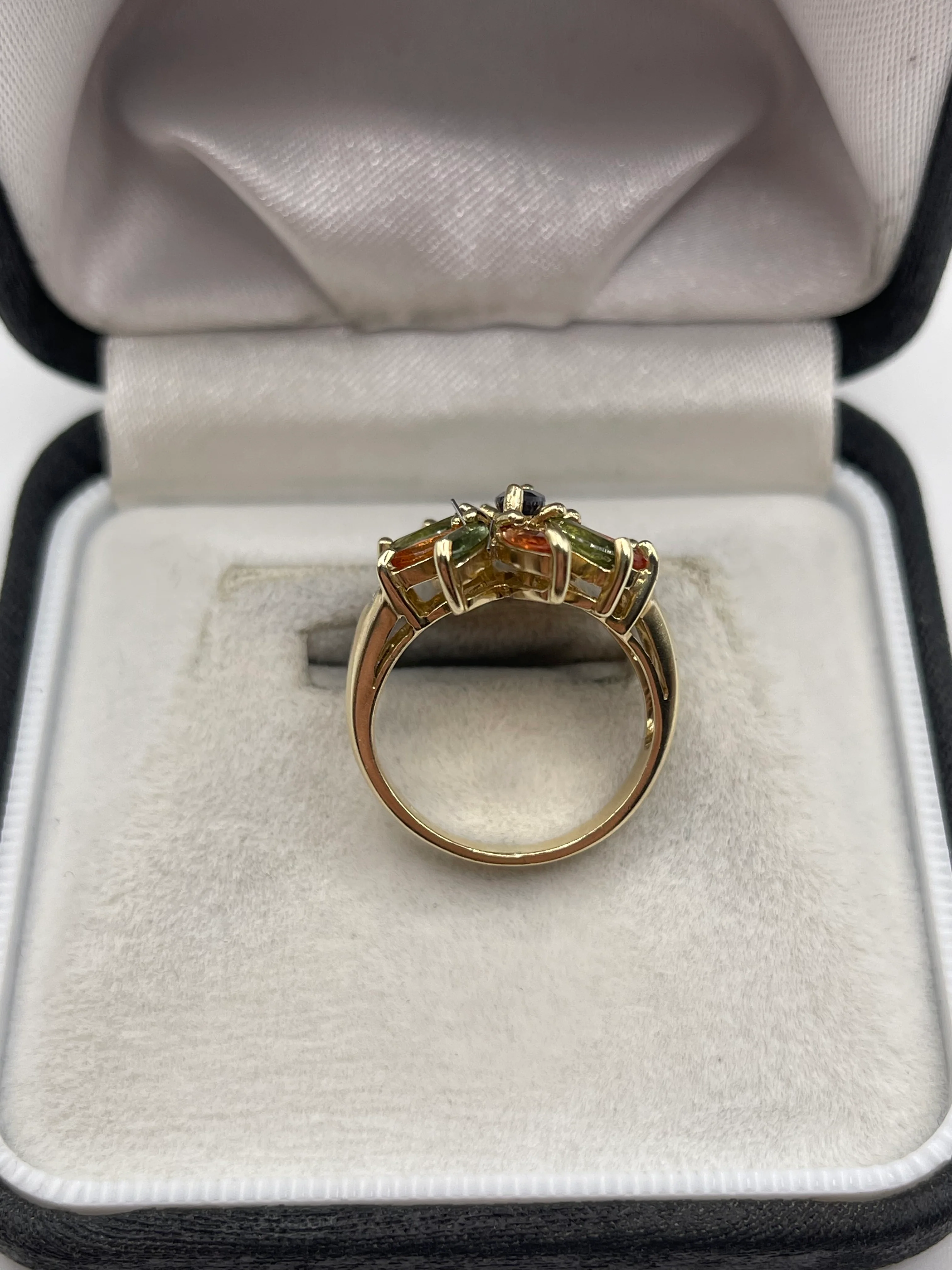 9ct gold sapphire and diamond ring - Image 3