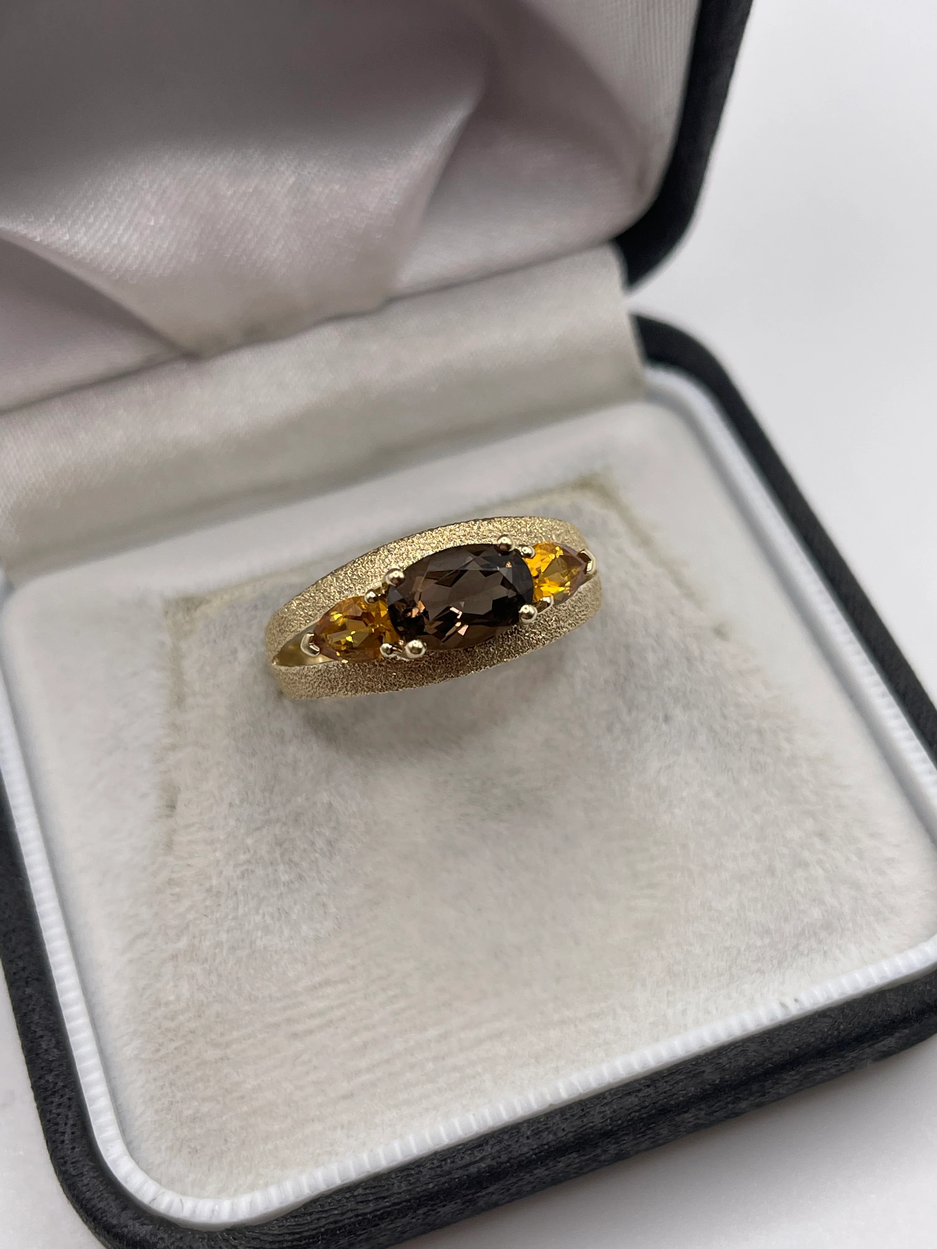 9ct gold Smokey quartz and citrine ring - Image 2