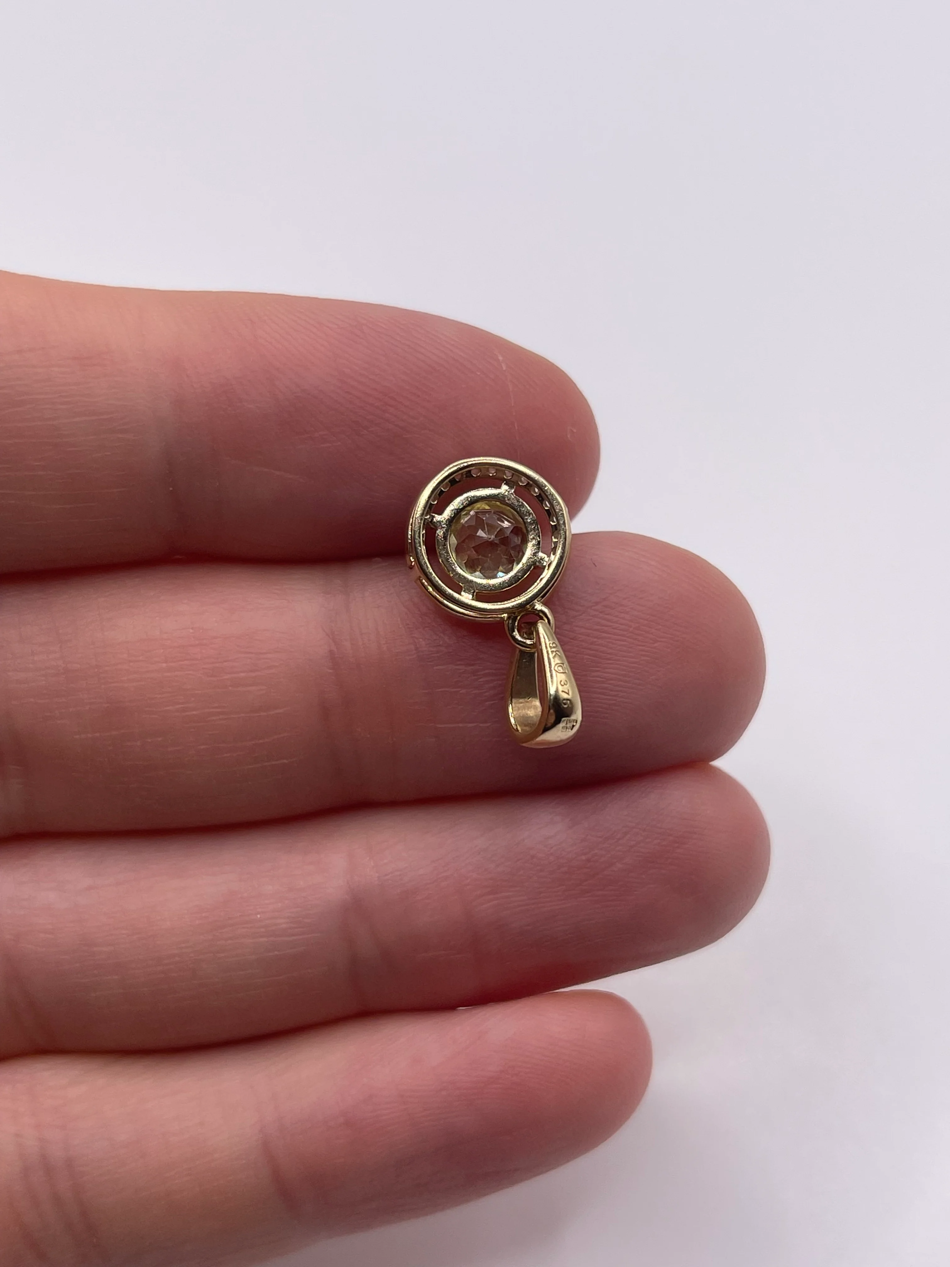 9ct gold sphene and zircon pendant - Image 2