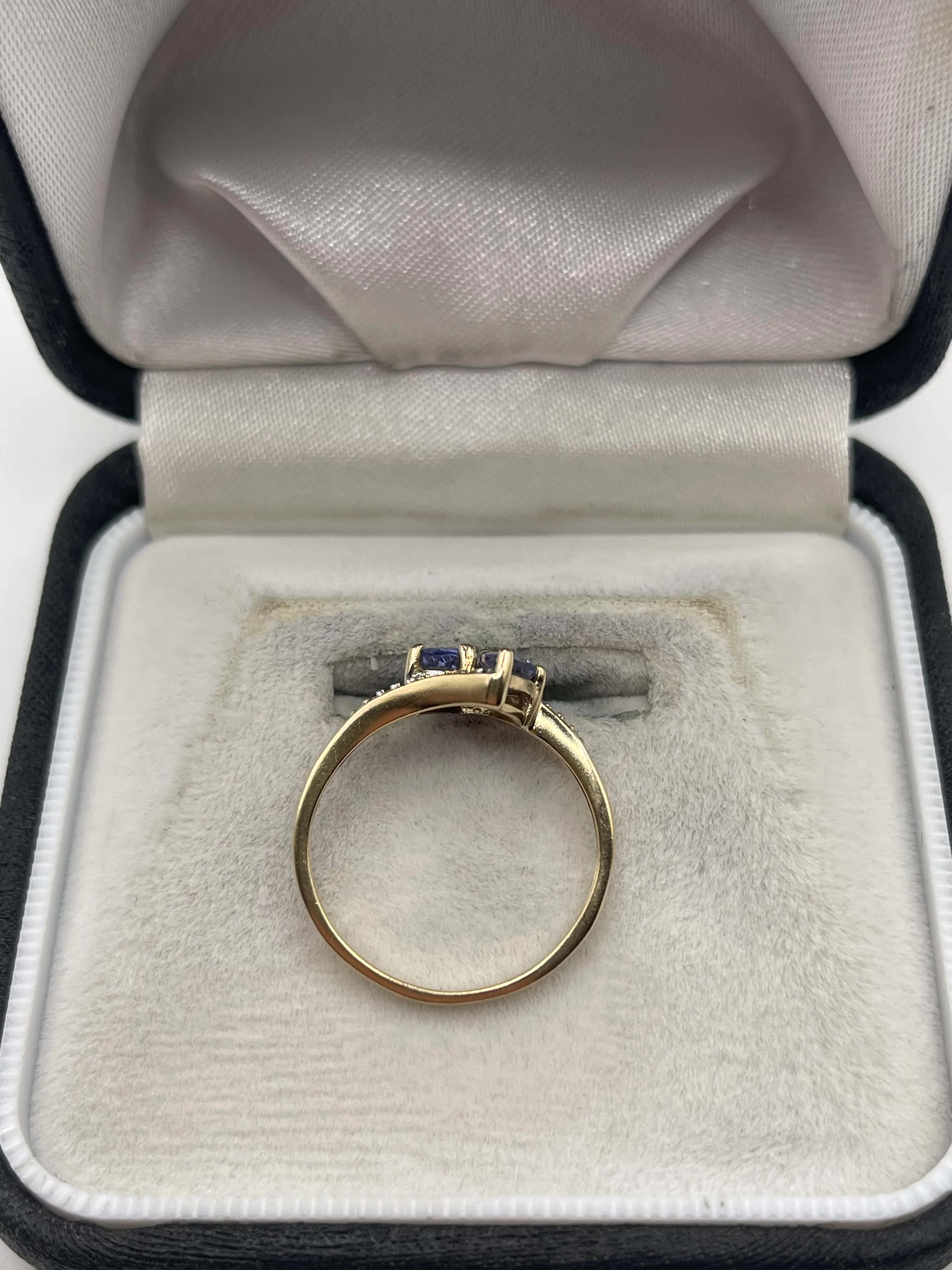 9ct gold tanzanite and diamond ring - Image 3