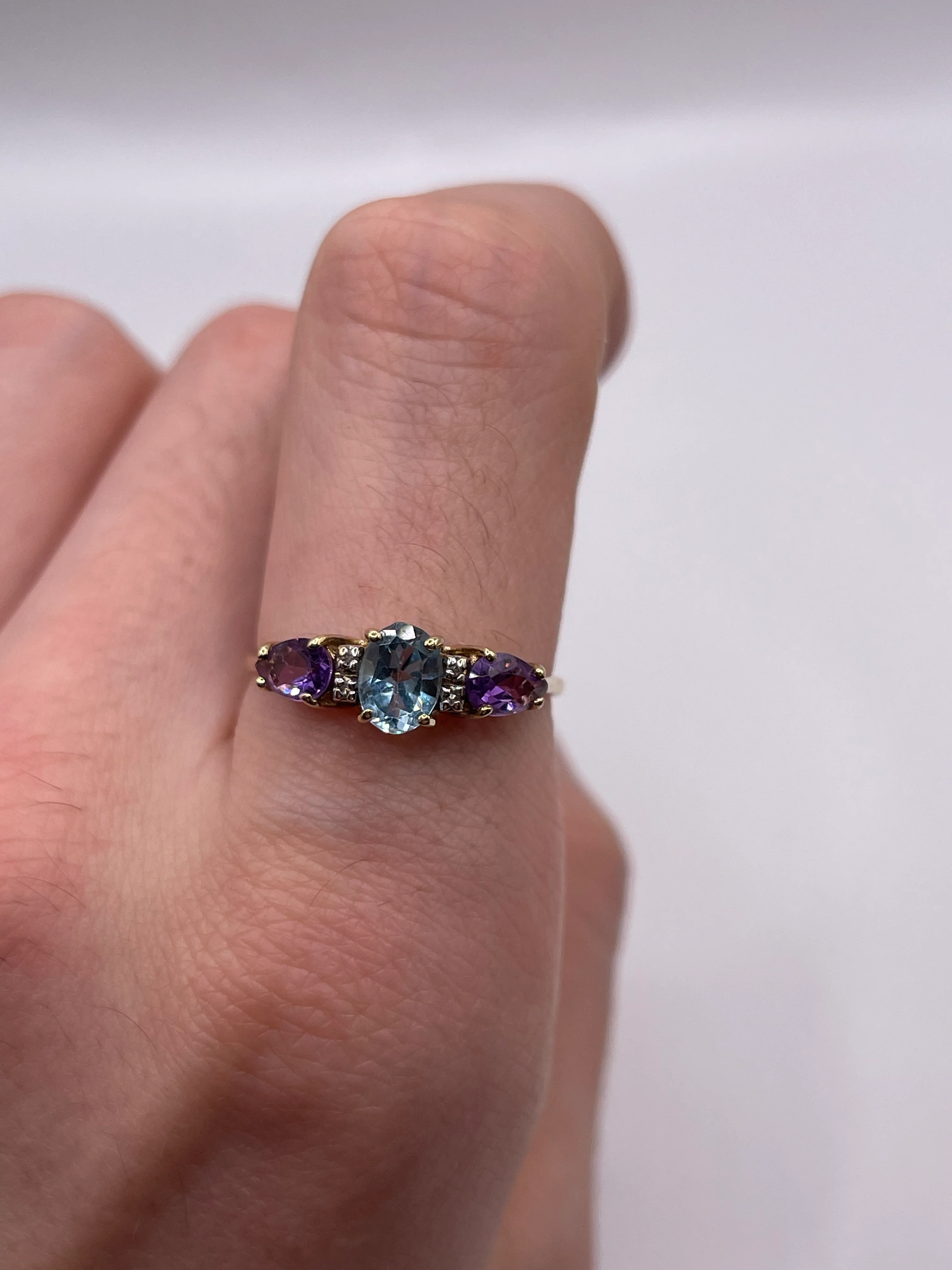 9ct gold topaz, amethyst and diamond ring - Image 4