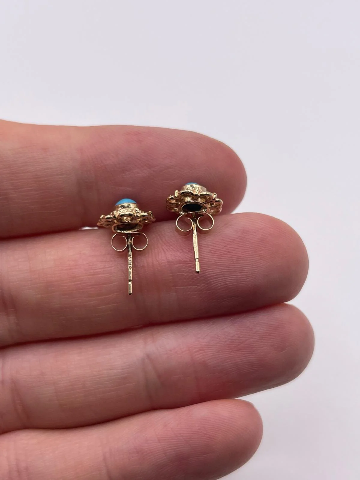 9ct gold turquoise earrings - Image 3