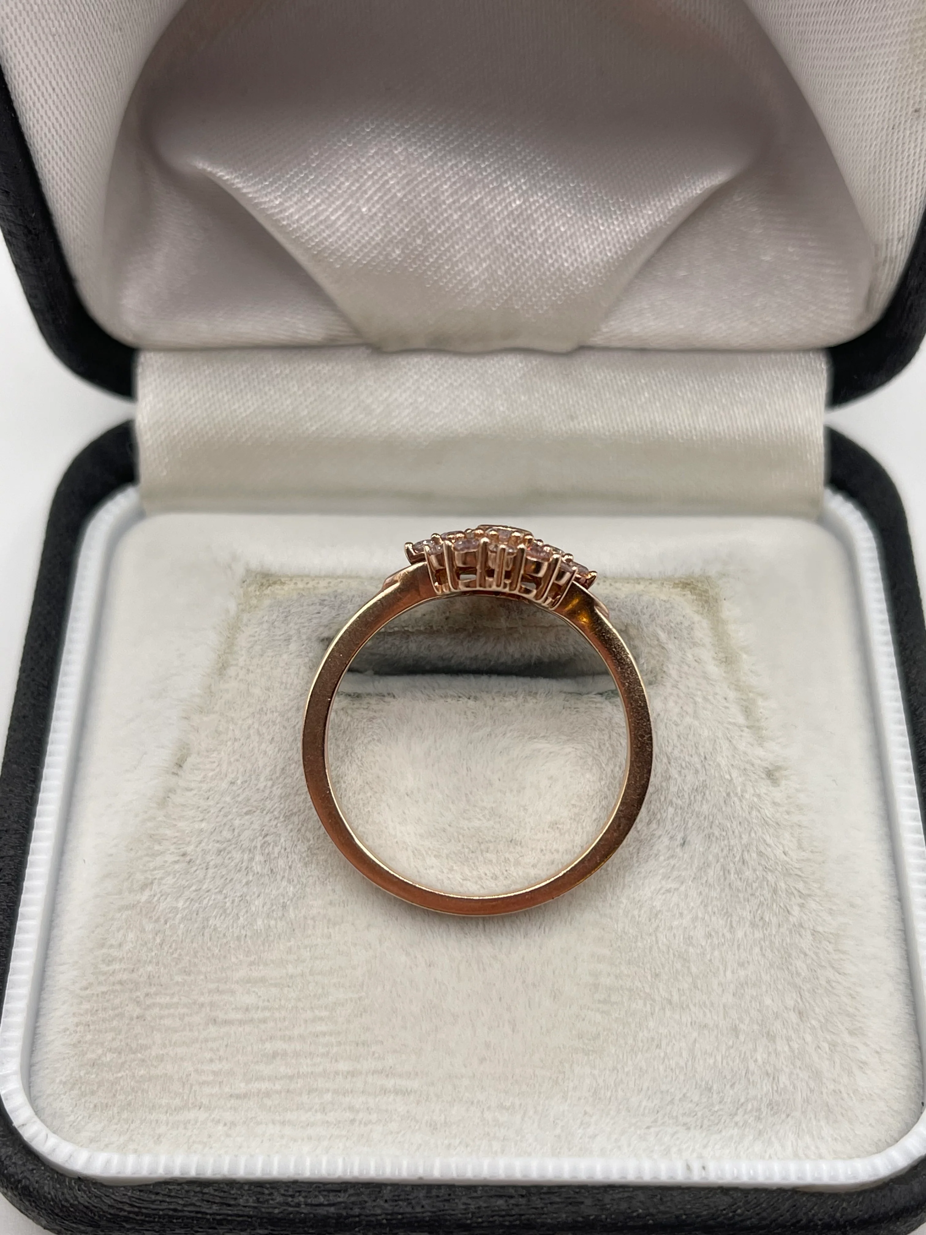 9ct rose gold diamond cluster ring - Image 3