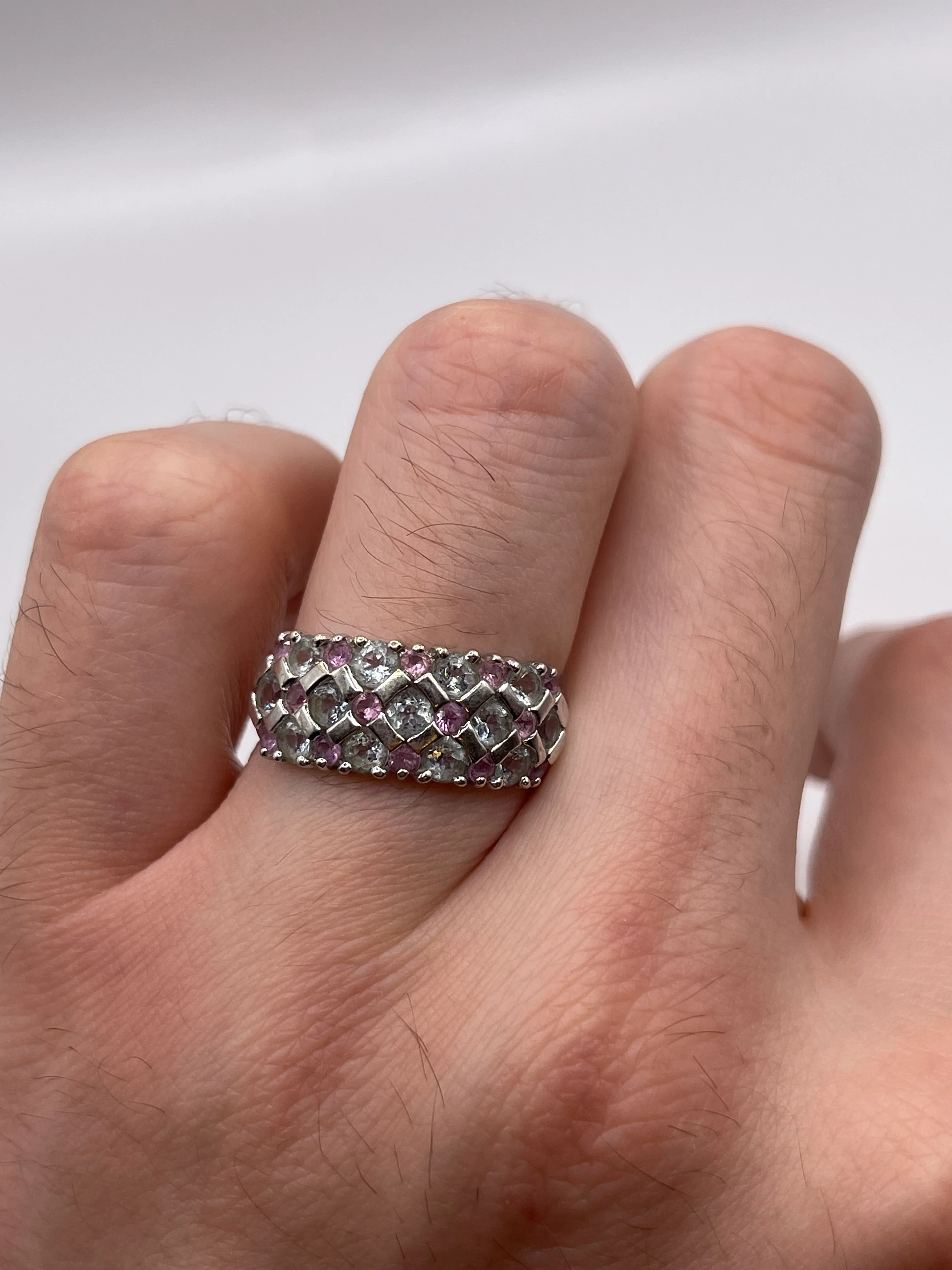 9ct white gold aquamarine and pink sapphire ring - Image 4