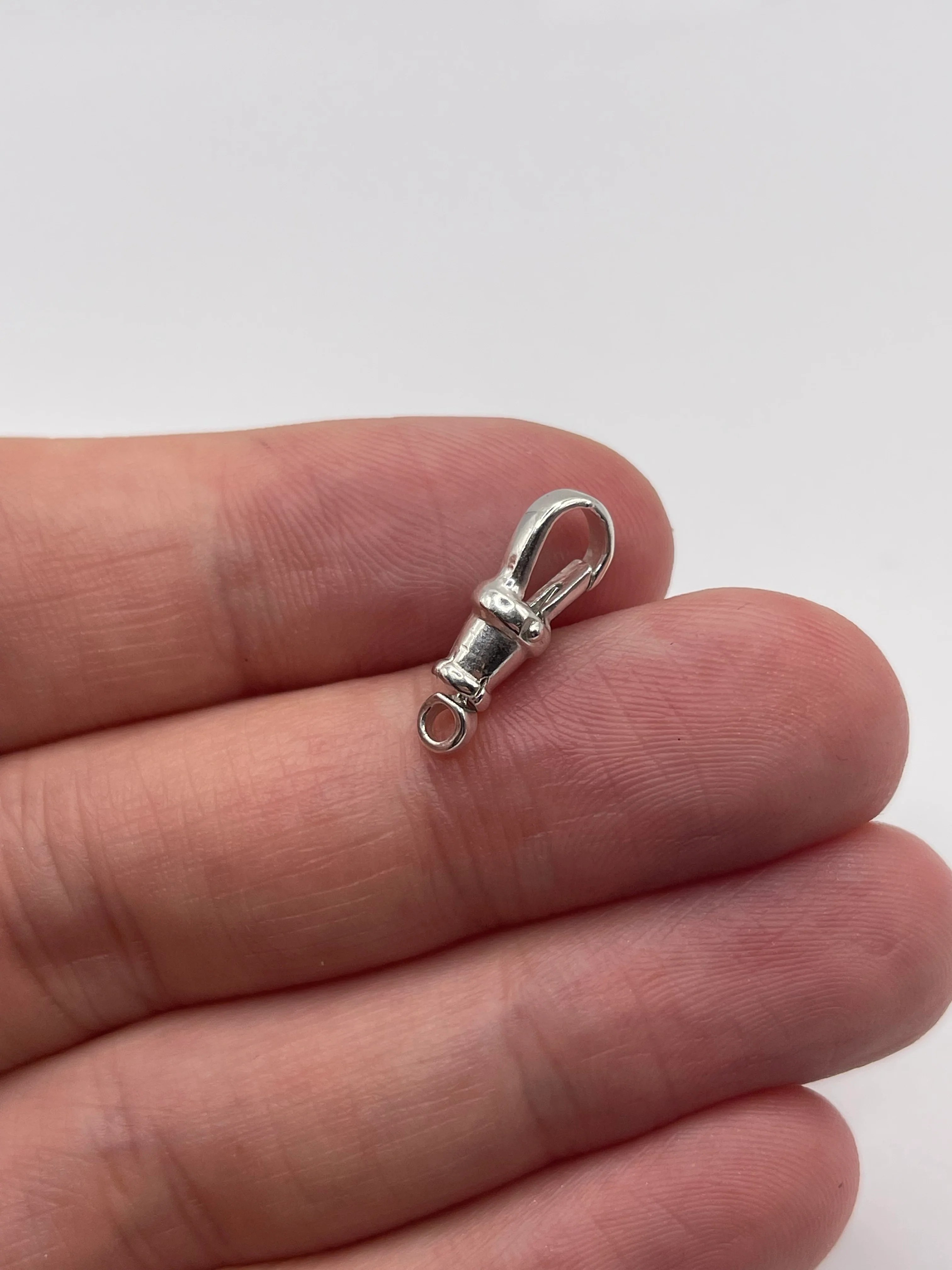 Silver dog clip - Image 2