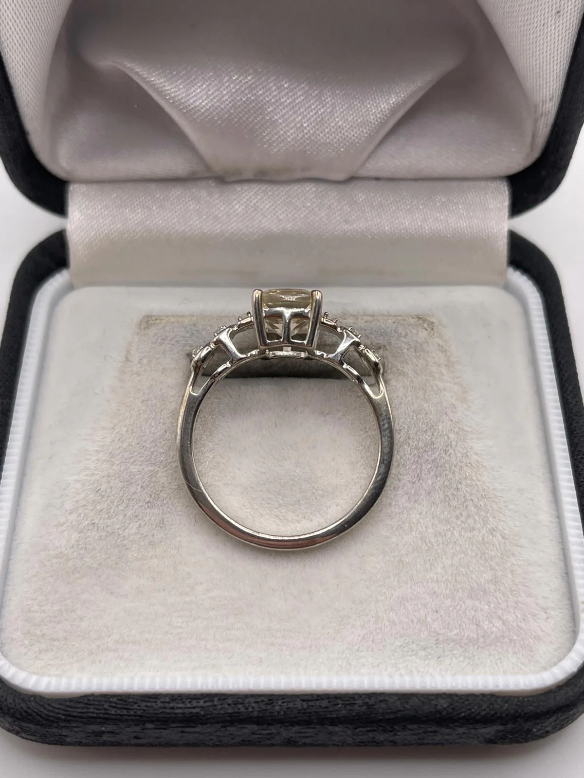 Silver quartz ring - Image 3